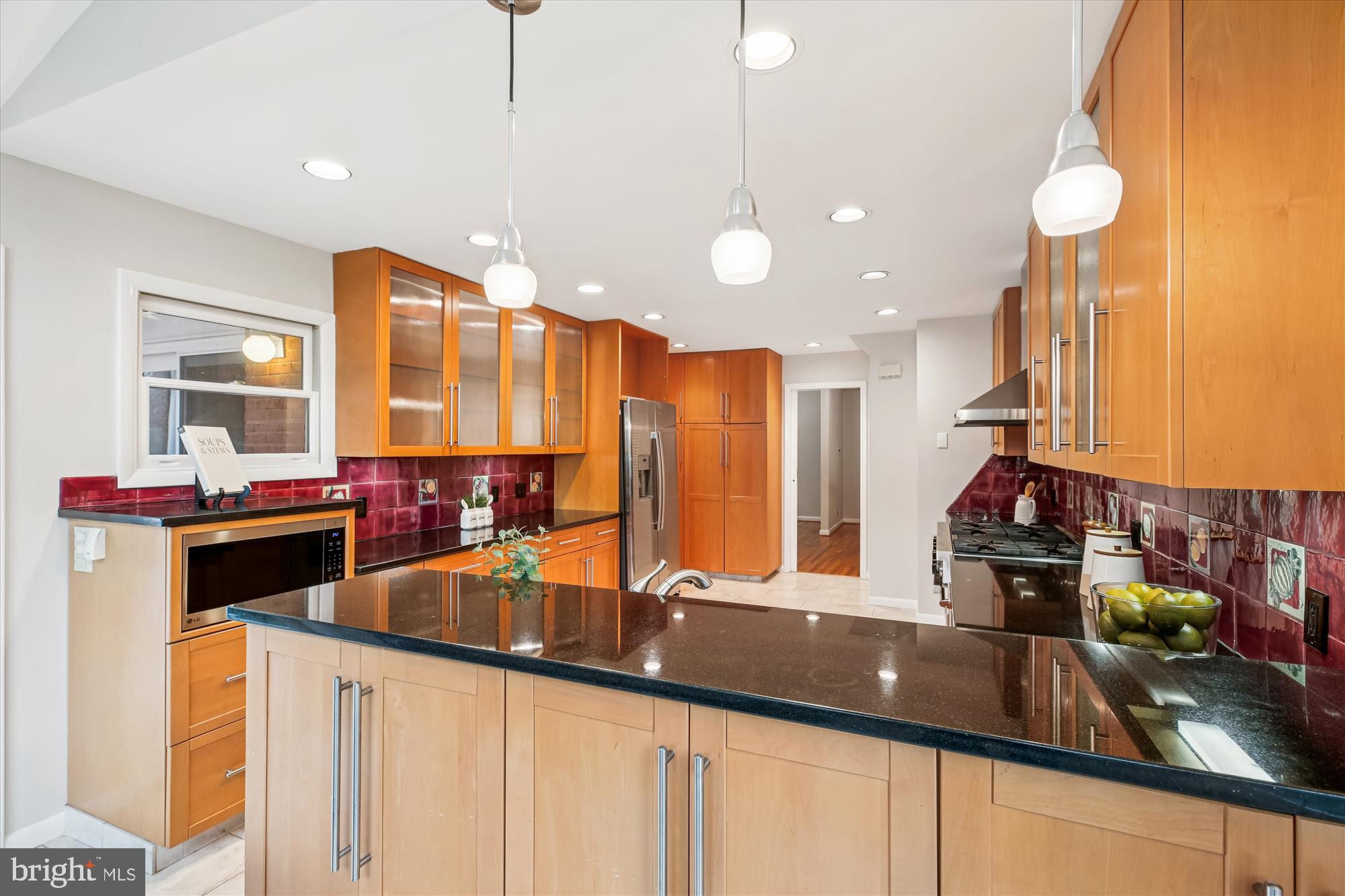 MAPLEWOOD - Residential