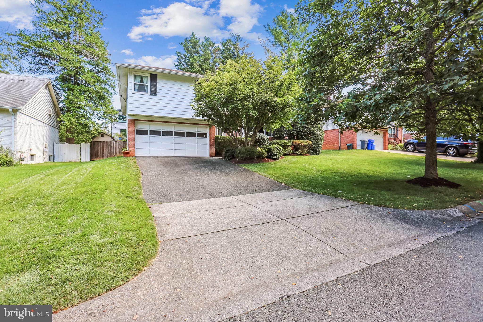 MAPLEWOOD - Residential