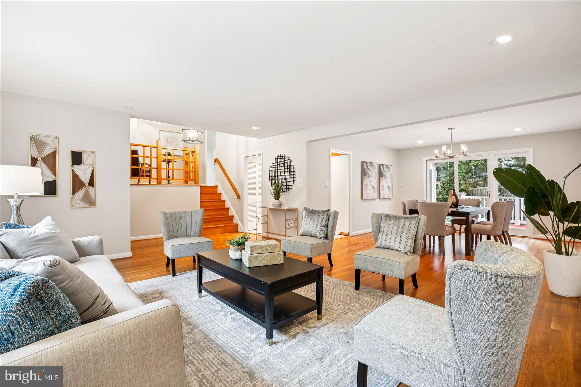 MAPLEWOOD - Residential