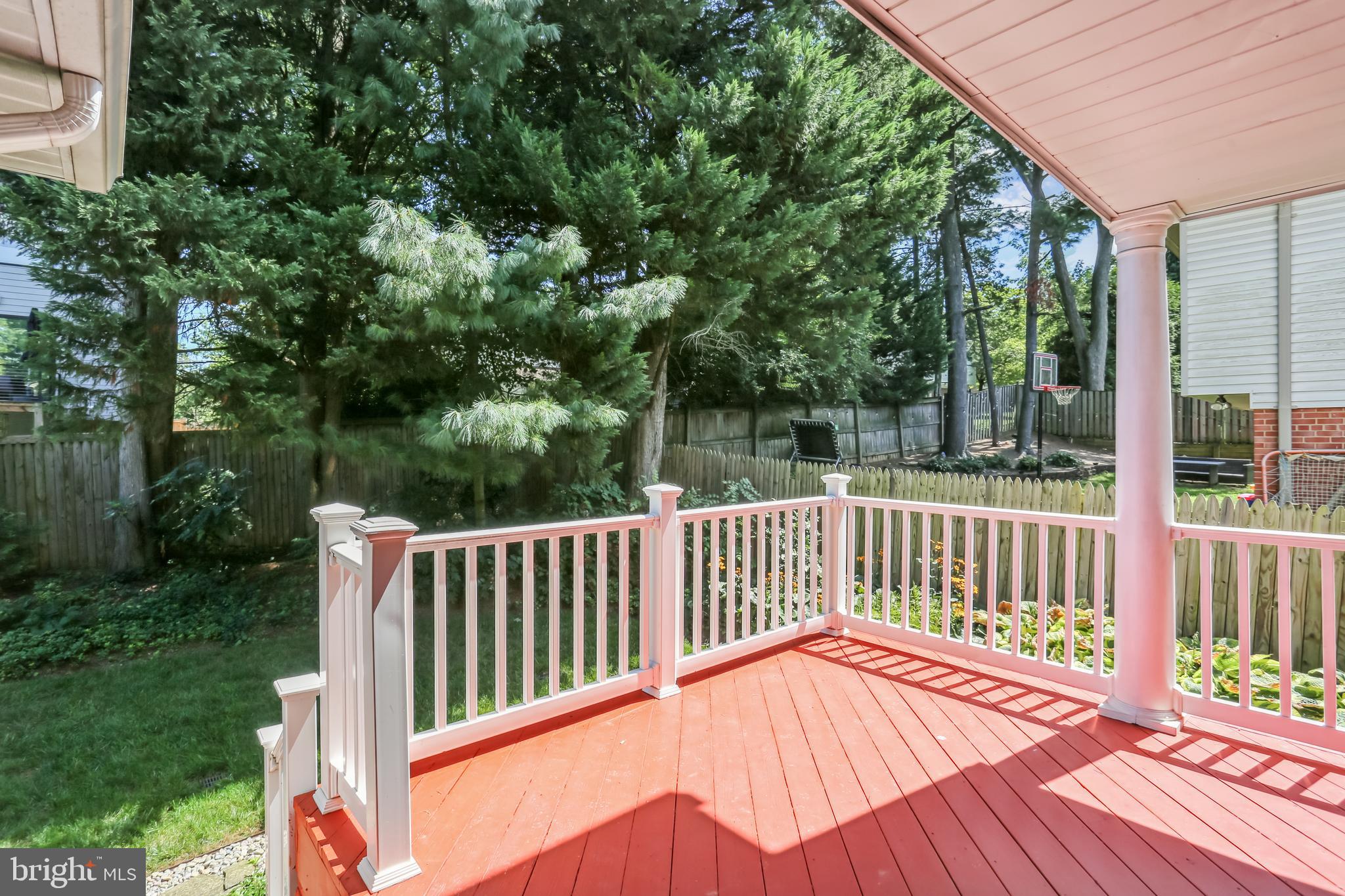 MAPLEWOOD - Residential