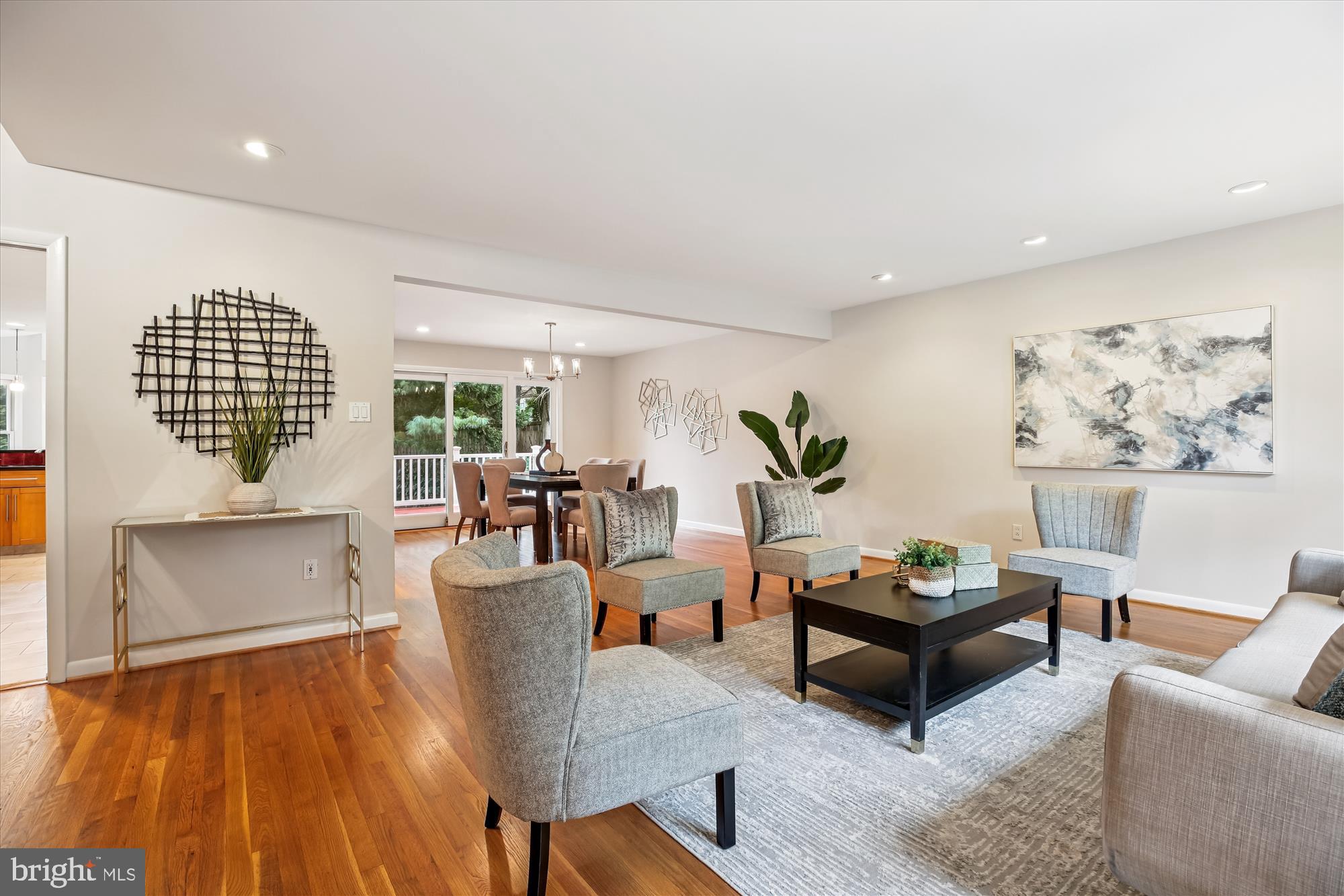 MAPLEWOOD - Residential