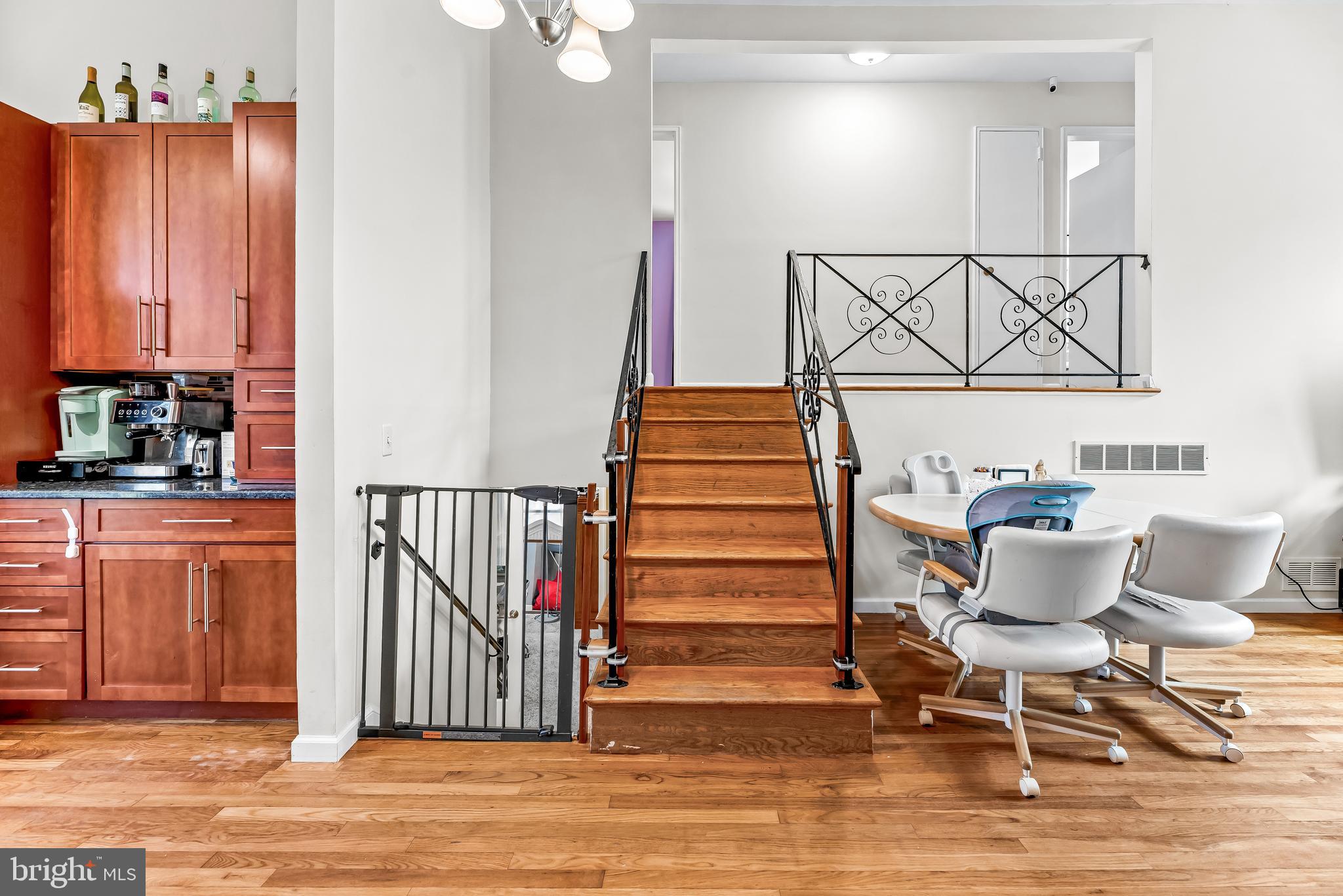 GREENWOOD ACRES - Residential