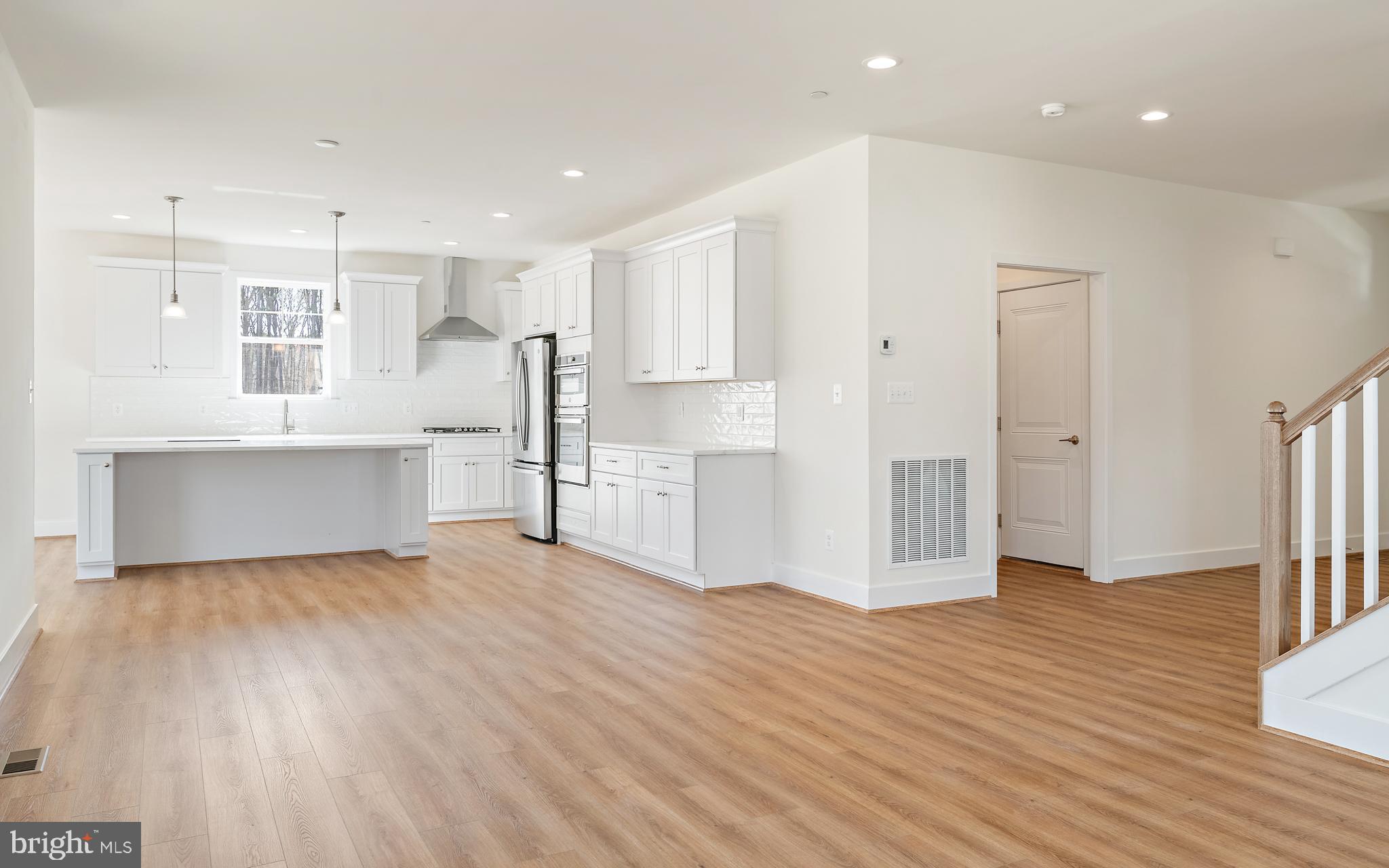 PARISH HILL ESTATES II - Residential