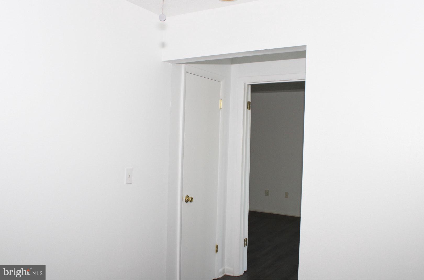 MAGNOLIA WOODS CONDOMINIUMS - Residential Lease