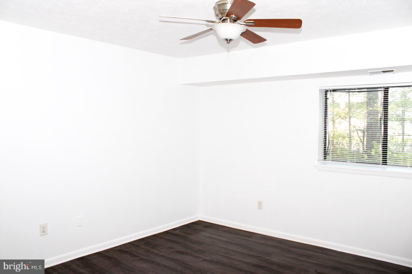 MAGNOLIA WOODS CONDOMINIUMS - Residential Lease