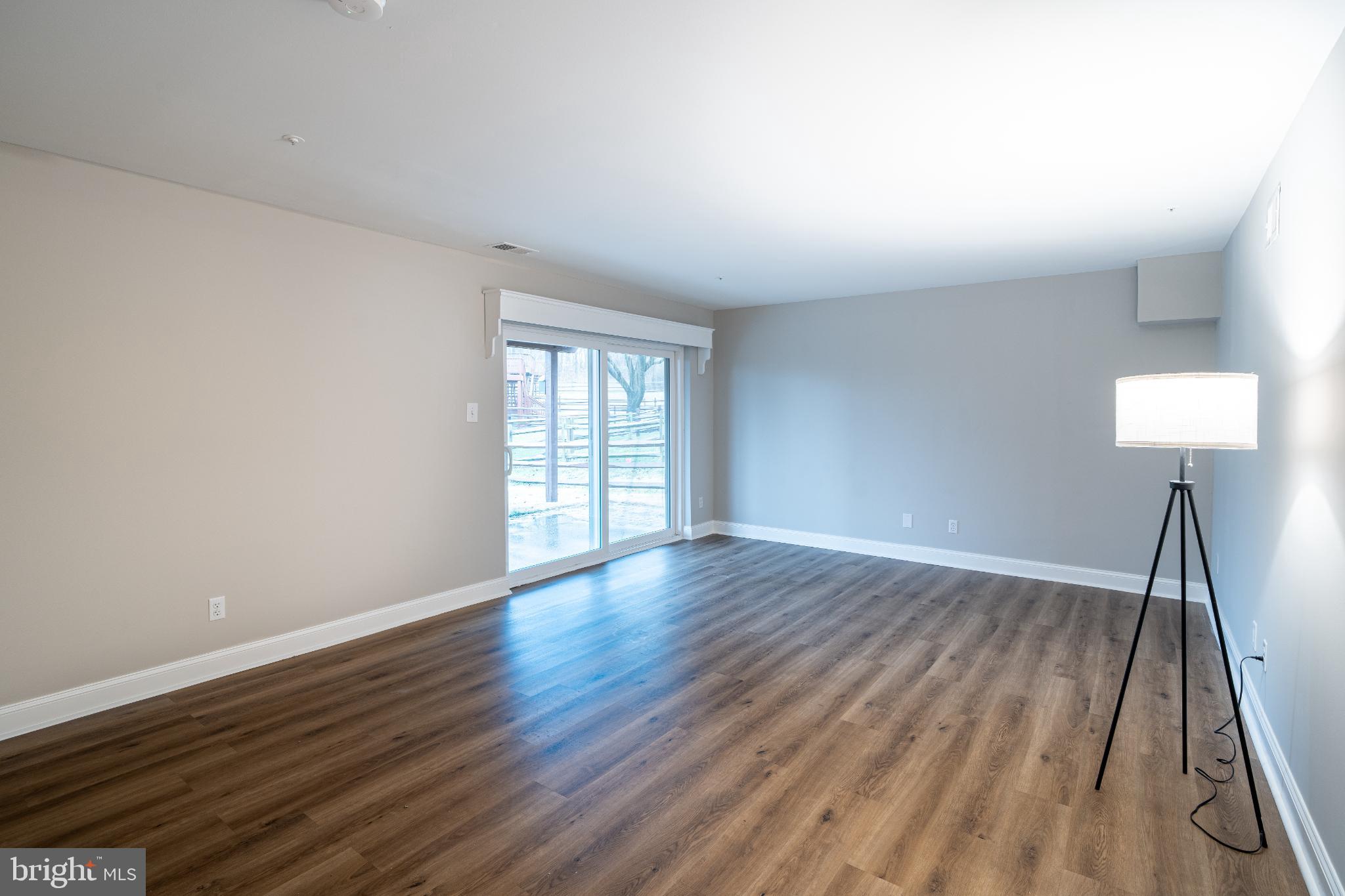 HINES ESTATES - Residential