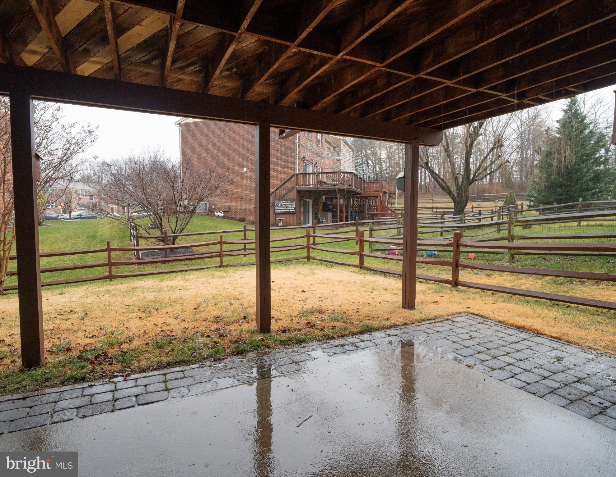 HINES ESTATES - Residential