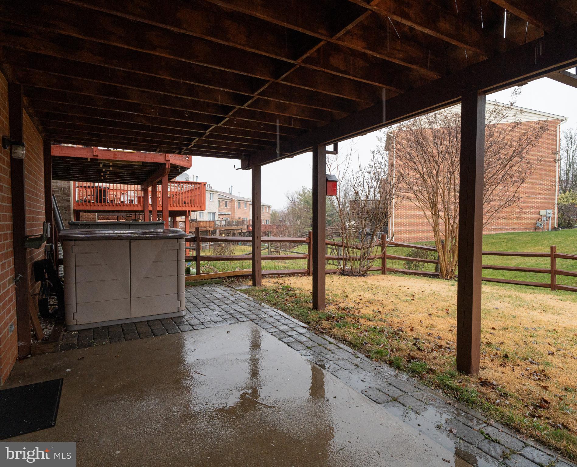 HINES ESTATES - Residential