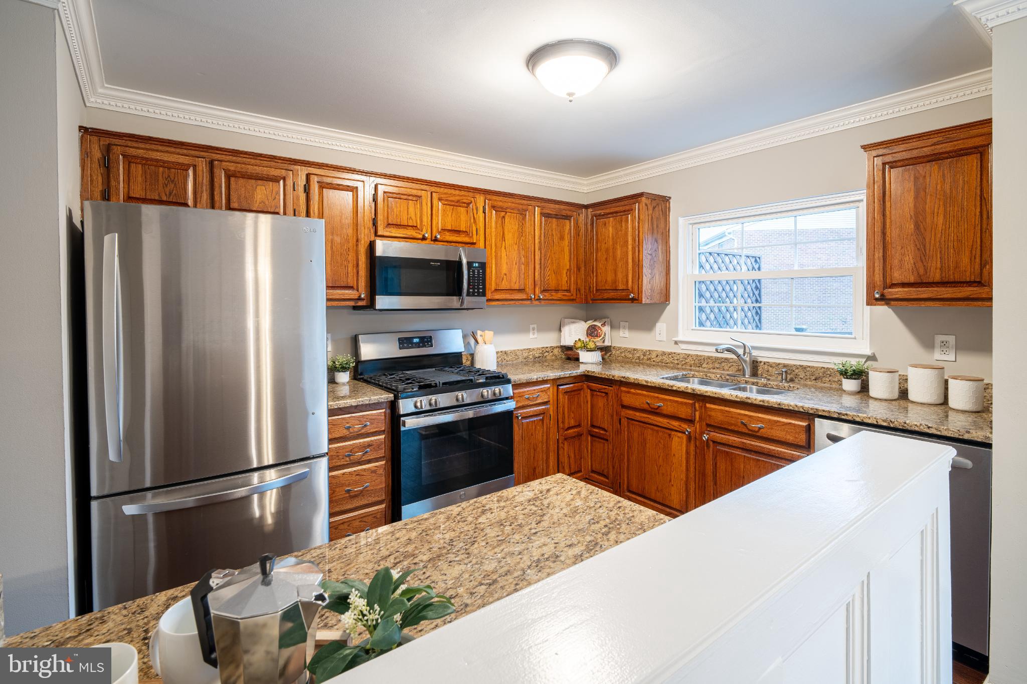 HINES ESTATES - Residential