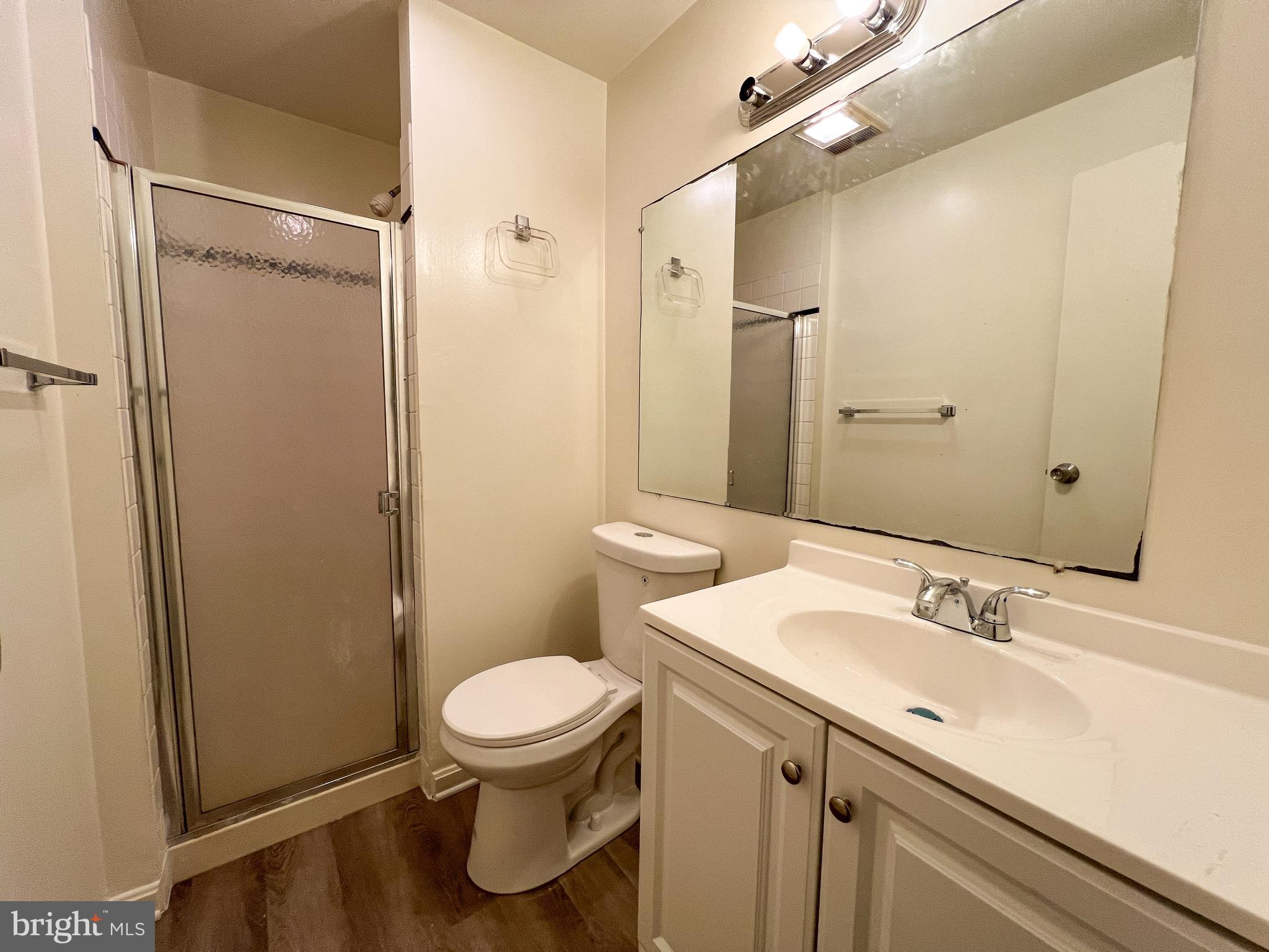 SILVERWOOD - Residential Lease