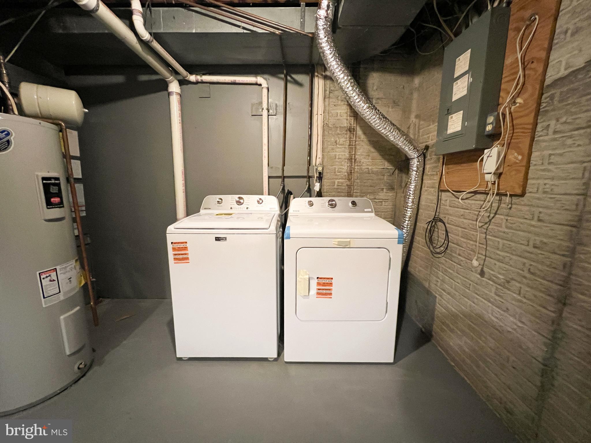 SILVERWOOD - Residential Lease