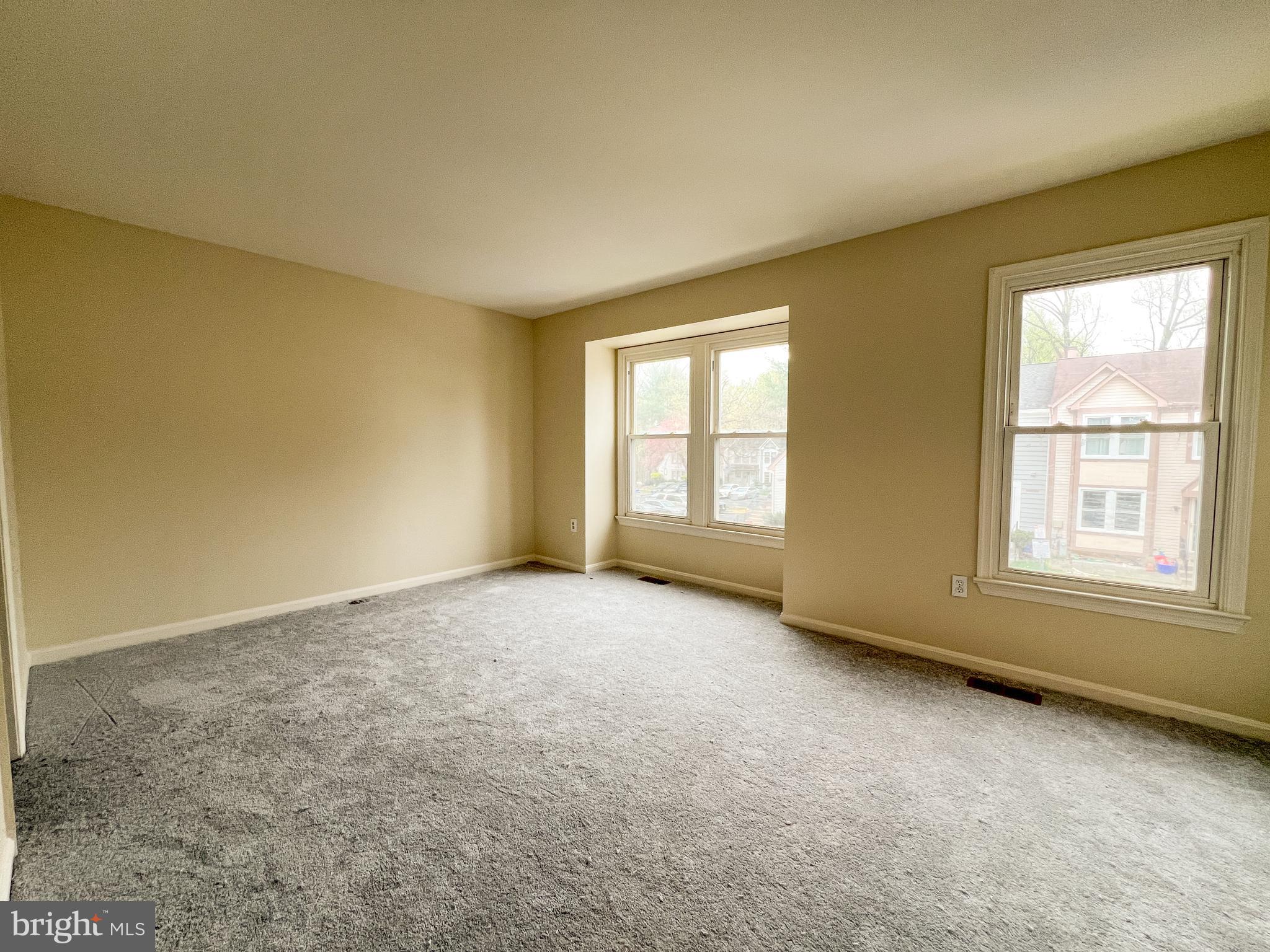 SILVERWOOD - Residential Lease