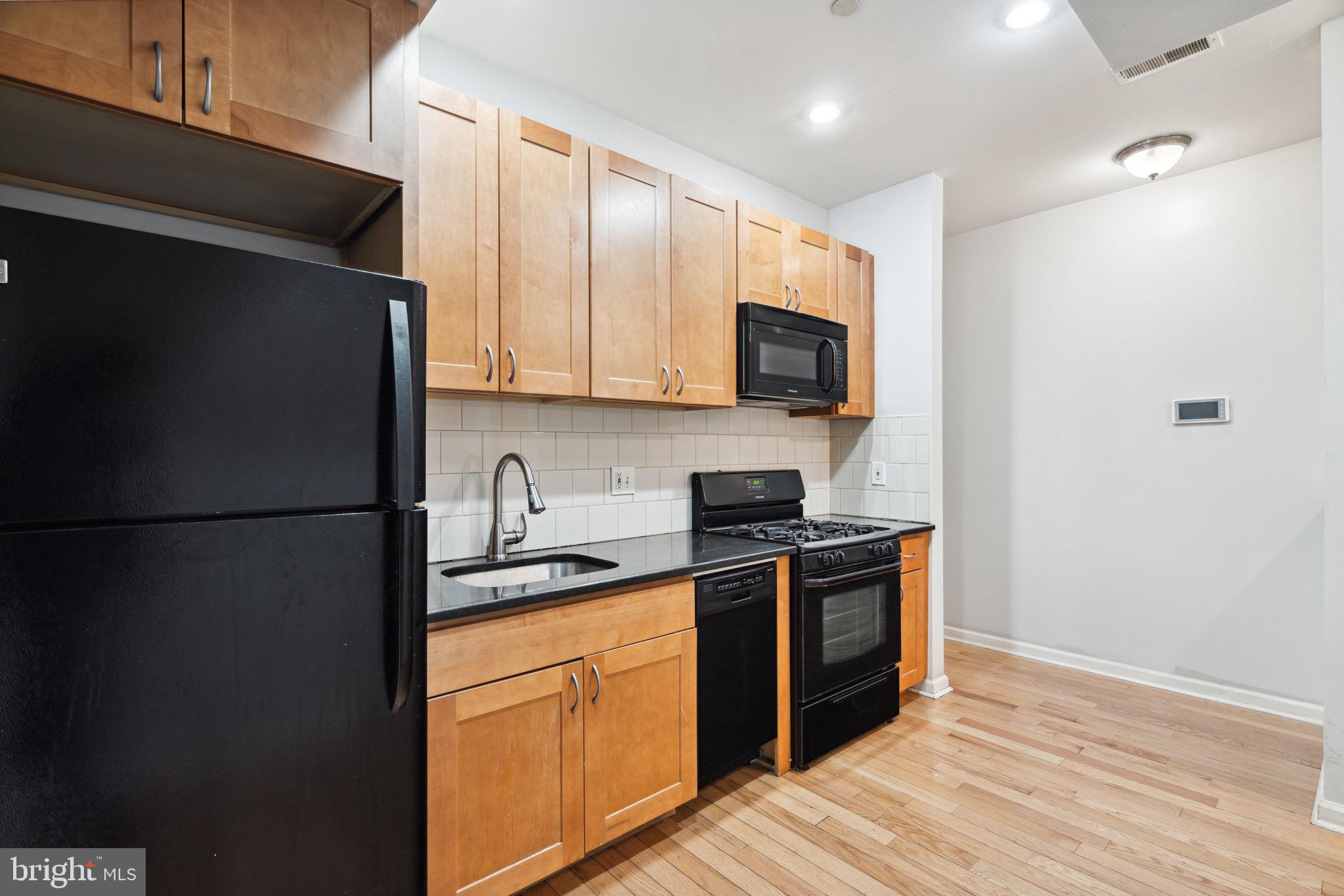 MANTUA - Residential Lease