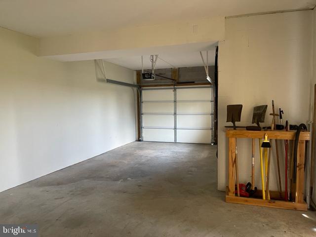 FRAZERS LANDING - Residential Lease