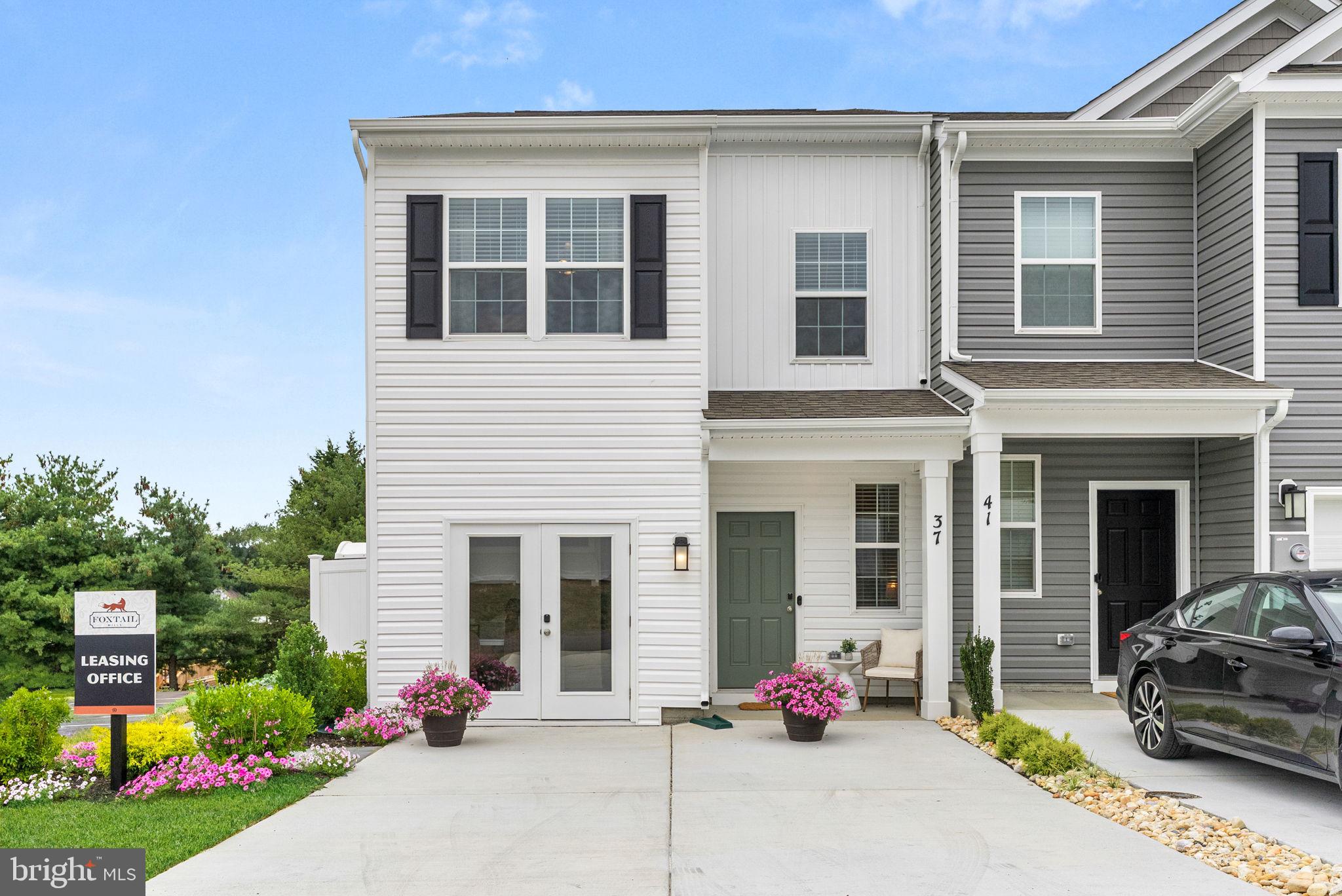 NONE AVAILABLE - Residential Lease