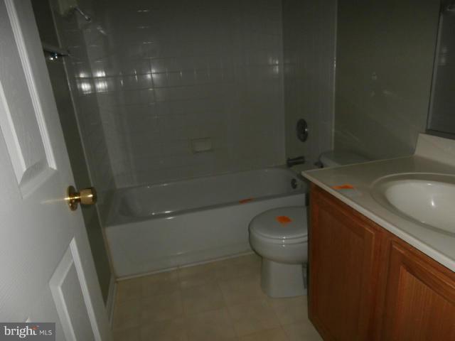 HARFORD TOWN - Residential