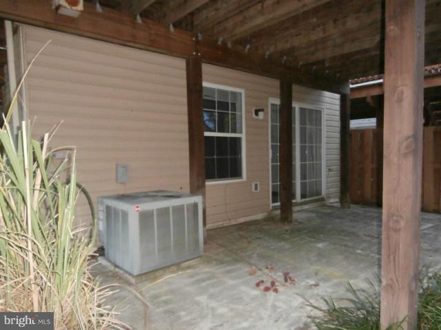 HARFORD TOWN - Residential