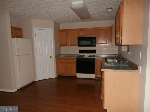 HARFORD TOWN - Residential