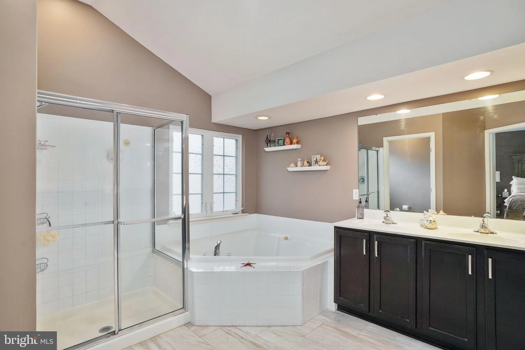 King George, Virginia 22485, United States, 4 Bedrooms Bedrooms, ,4 BathroomsBathrooms,Residential,Contingent,104839