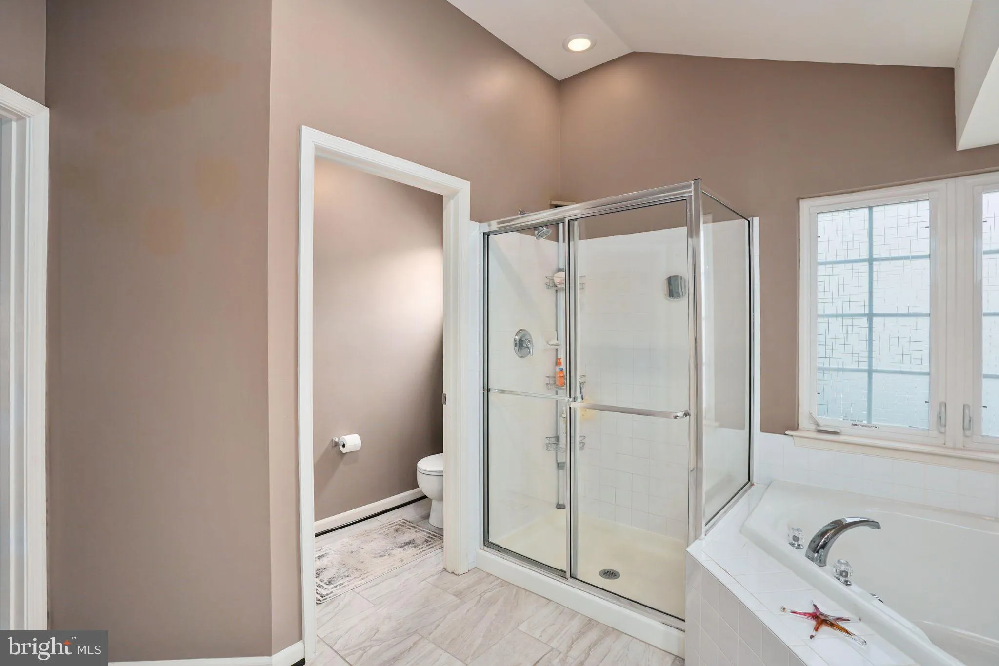 King George, Virginia 22485, United States, 4 Bedrooms Bedrooms, ,4 BathroomsBathrooms,Residential,Contingent,104839