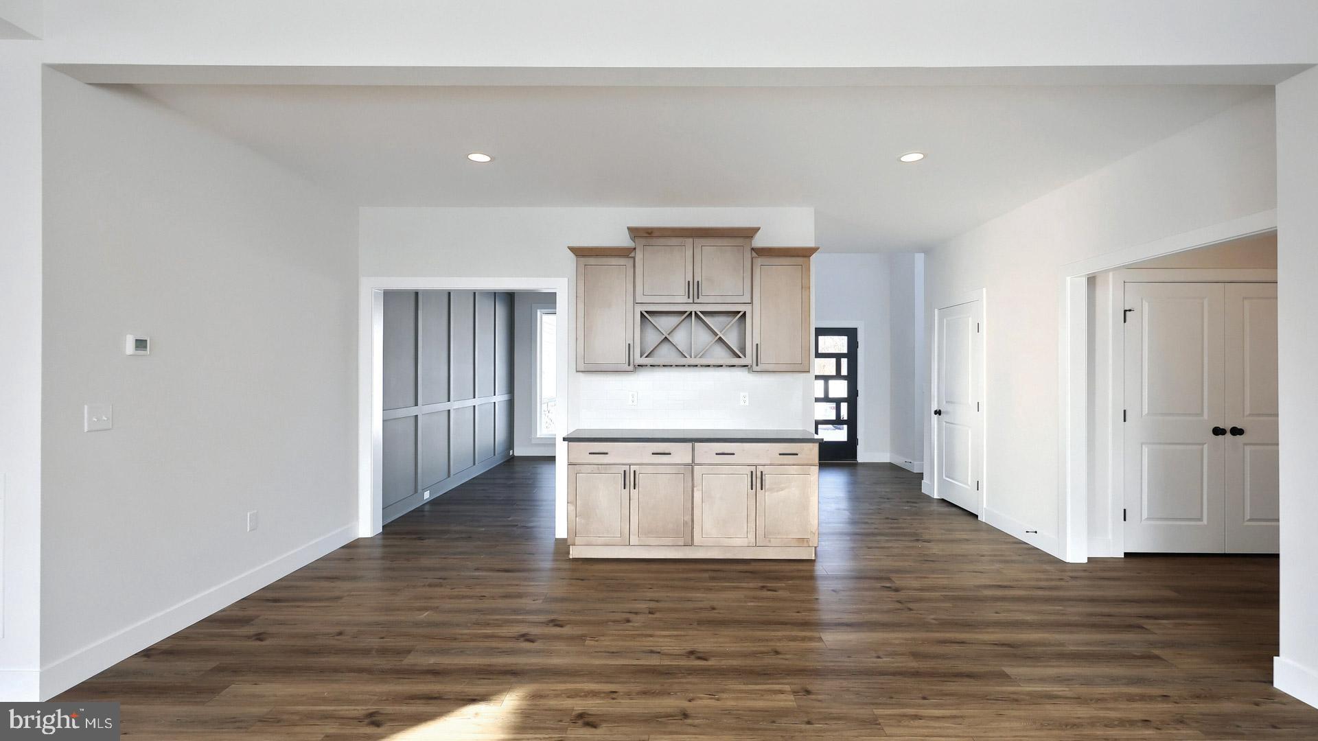 HAWK VALLEY - Residential