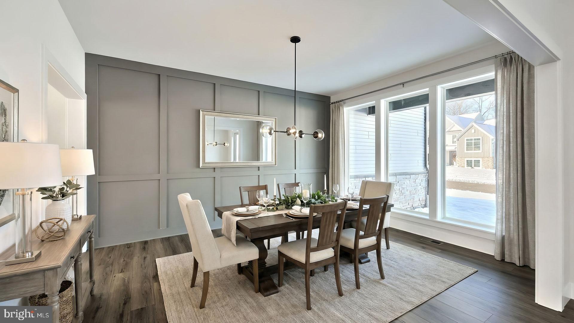 256 WEST VALLEY ROAD