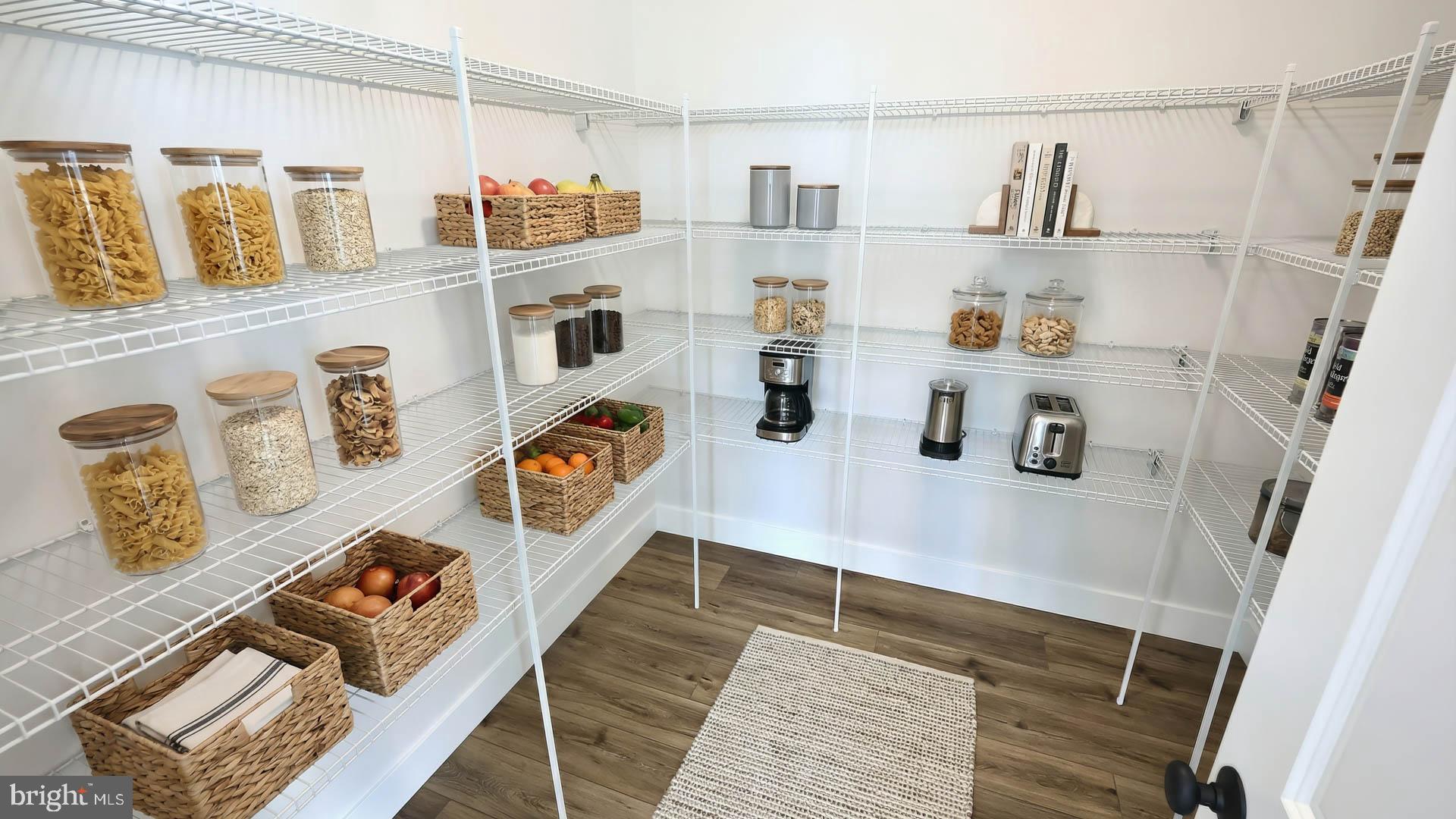 HAWK VALLEY - Residential