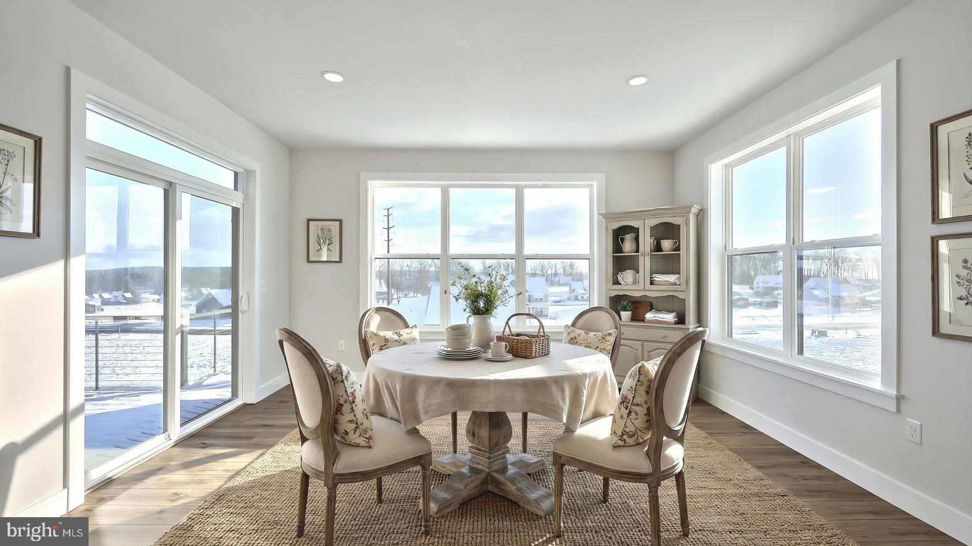 HAWK VALLEY - Residential