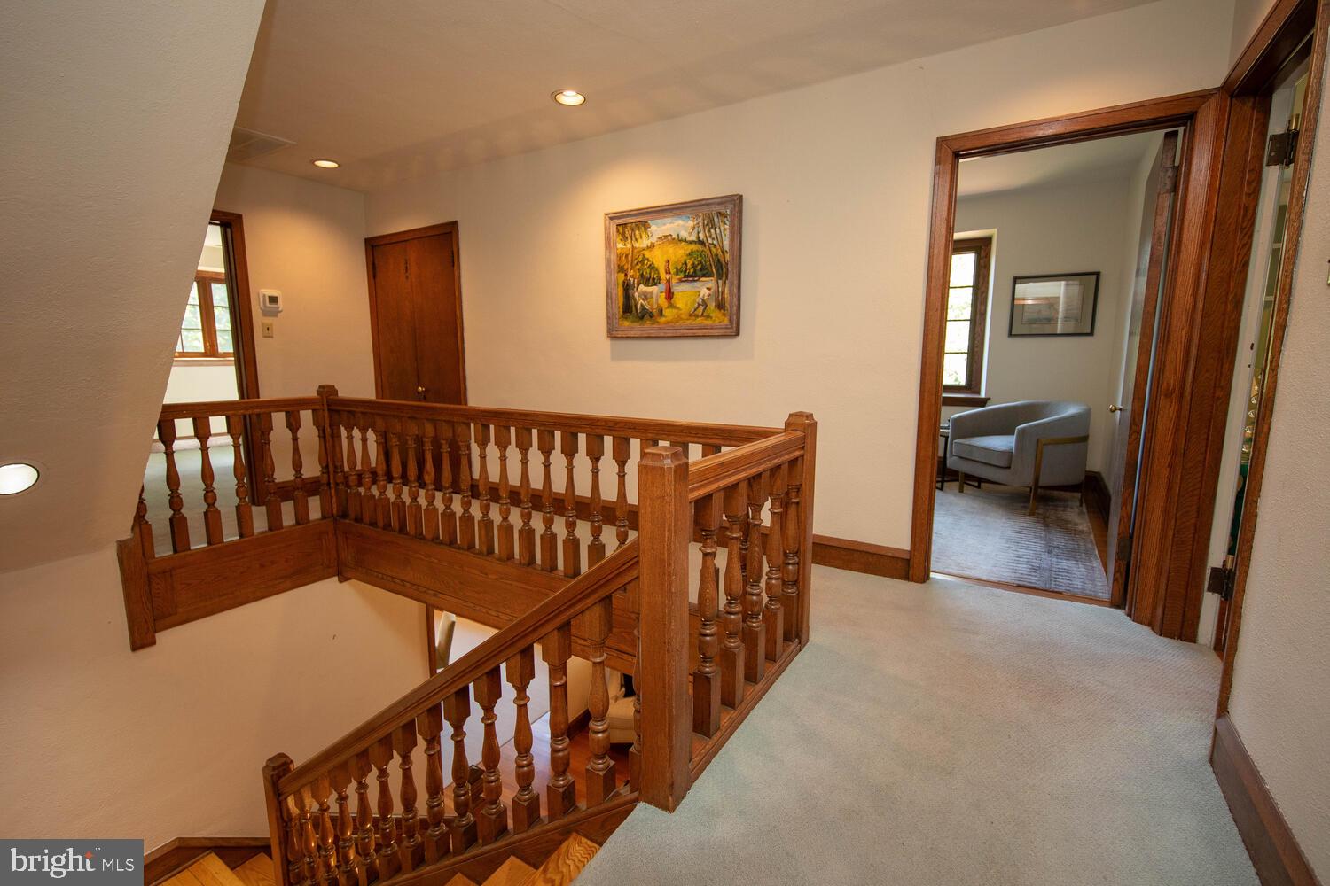 EAST FALLS - Residential