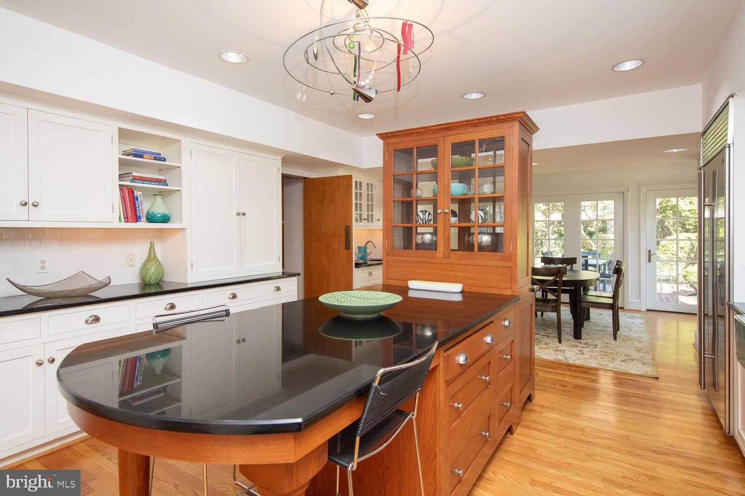 EAST FALLS - Residential