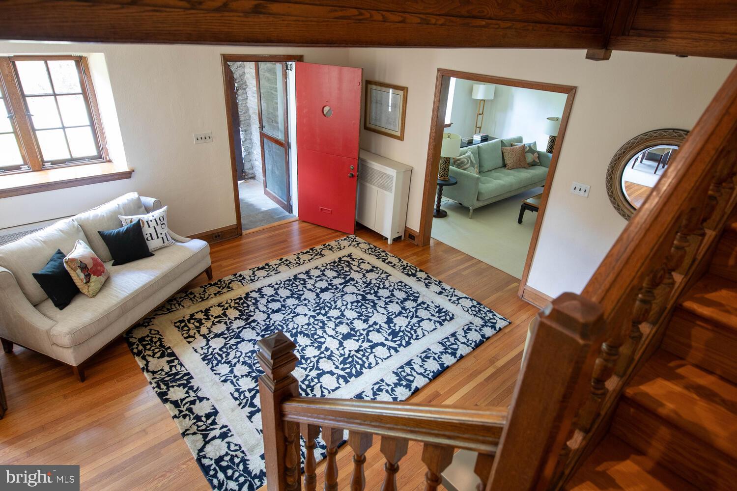 EAST FALLS - Residential