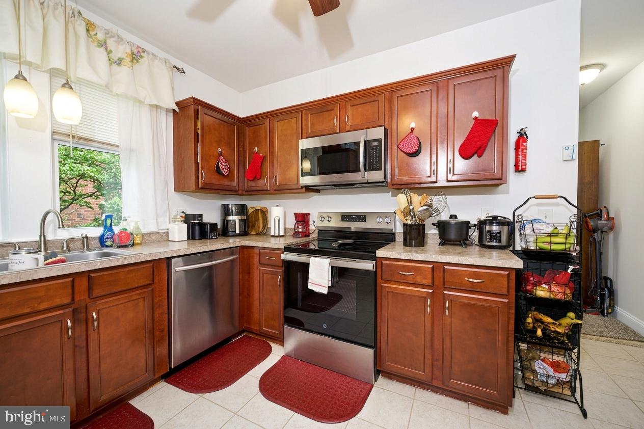 ALLISON HILL - Residential