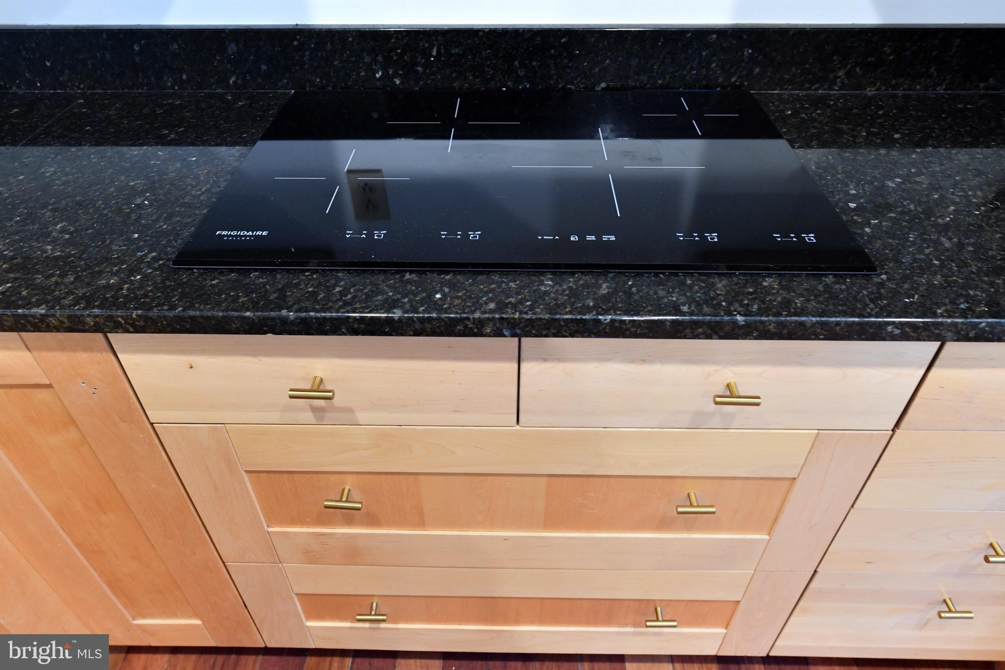 RESTON - Residential Lease