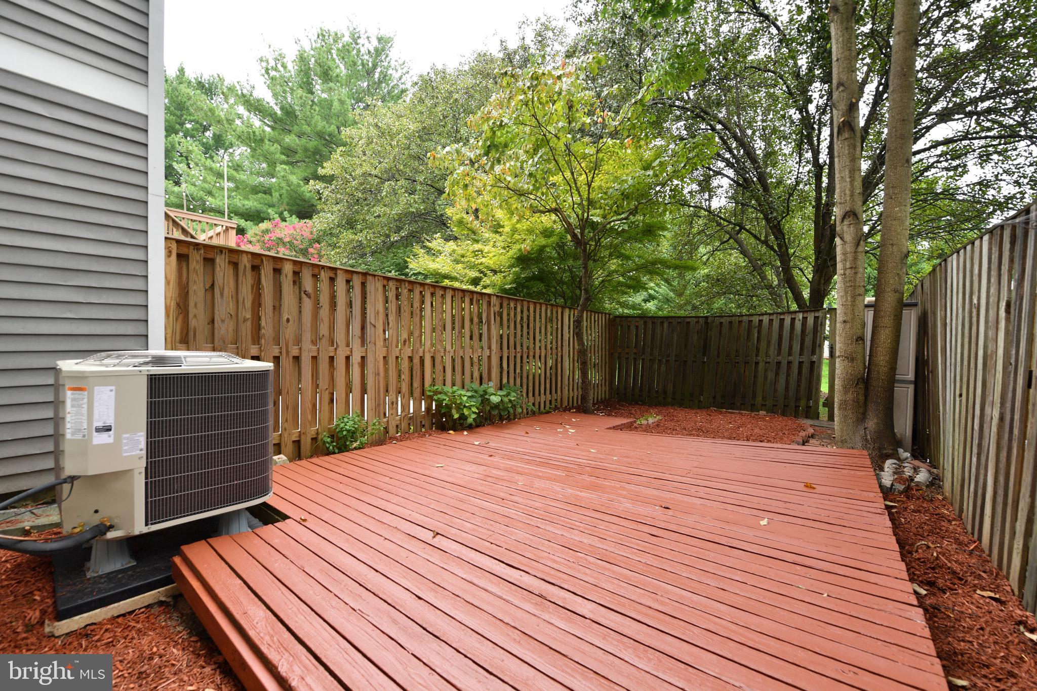 RESTON - Residential Lease