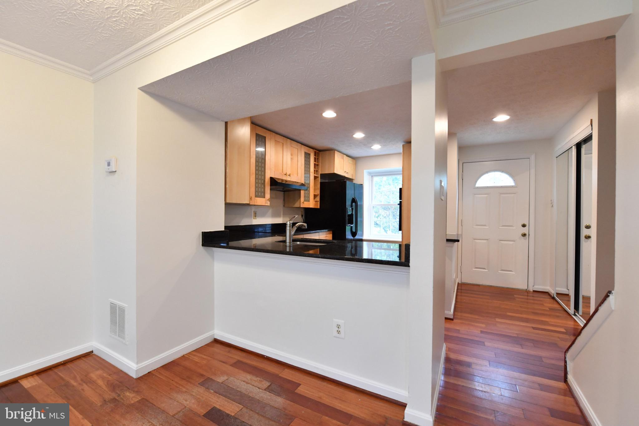 RESTON - Residential Lease