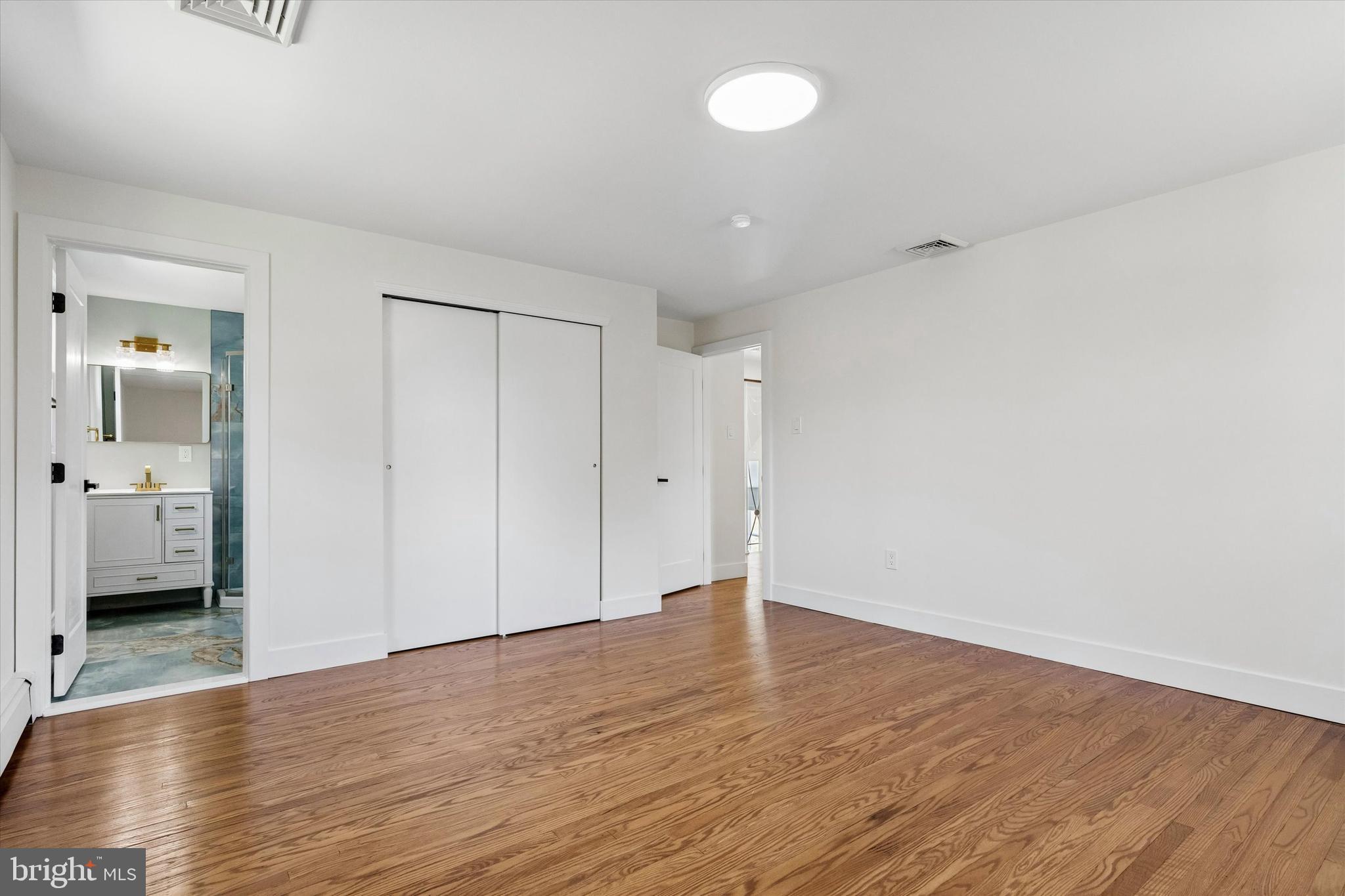 HILLCREST FARMS - Residential