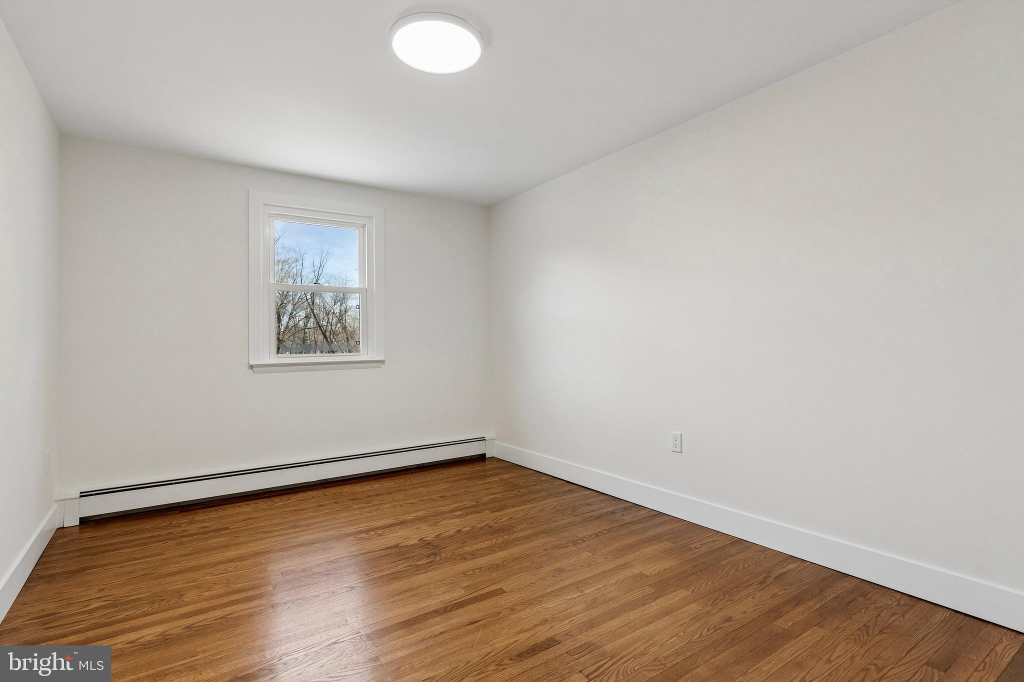 HILLCREST FARMS - Residential