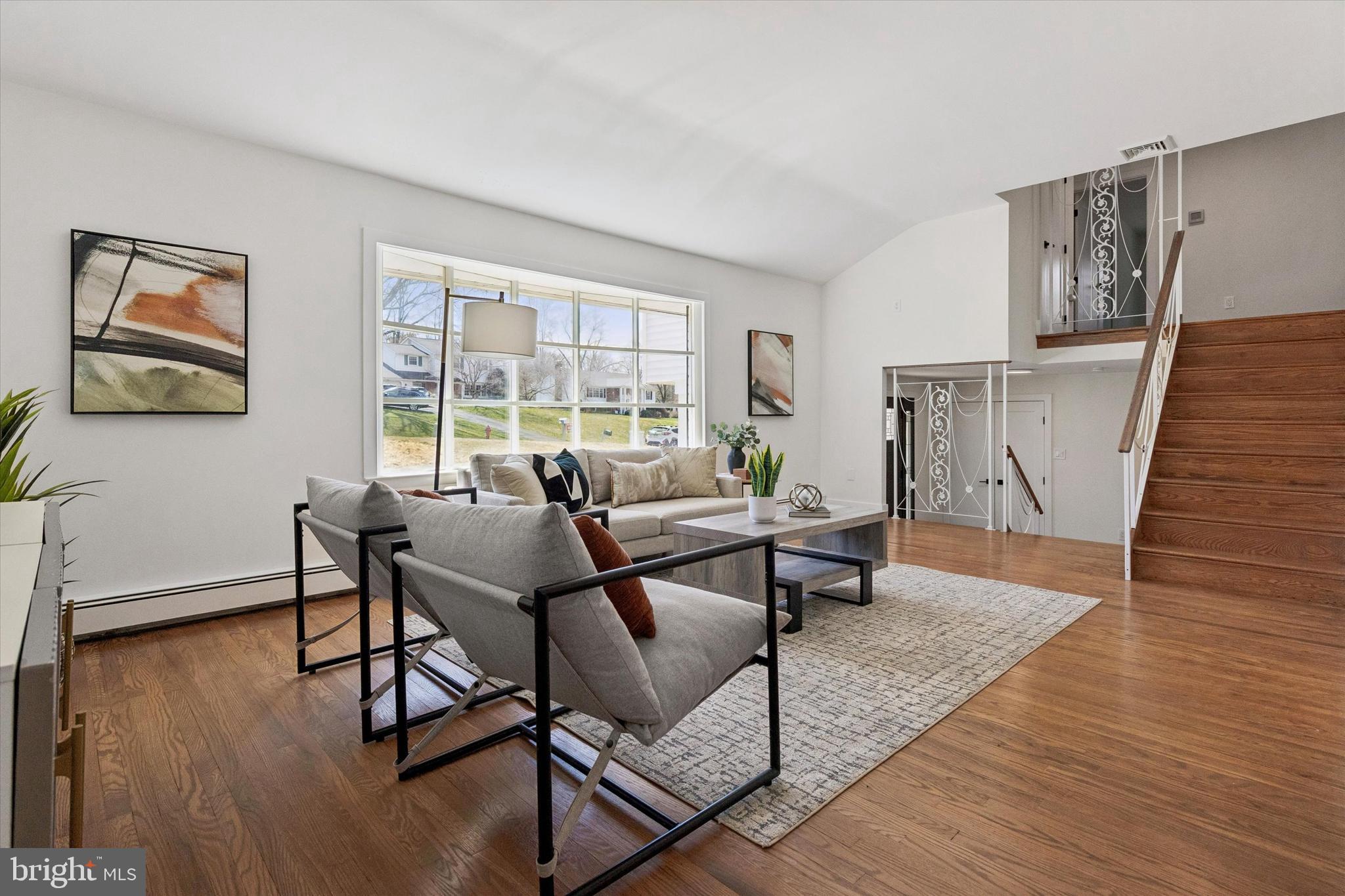 HILLCREST FARMS - Residential