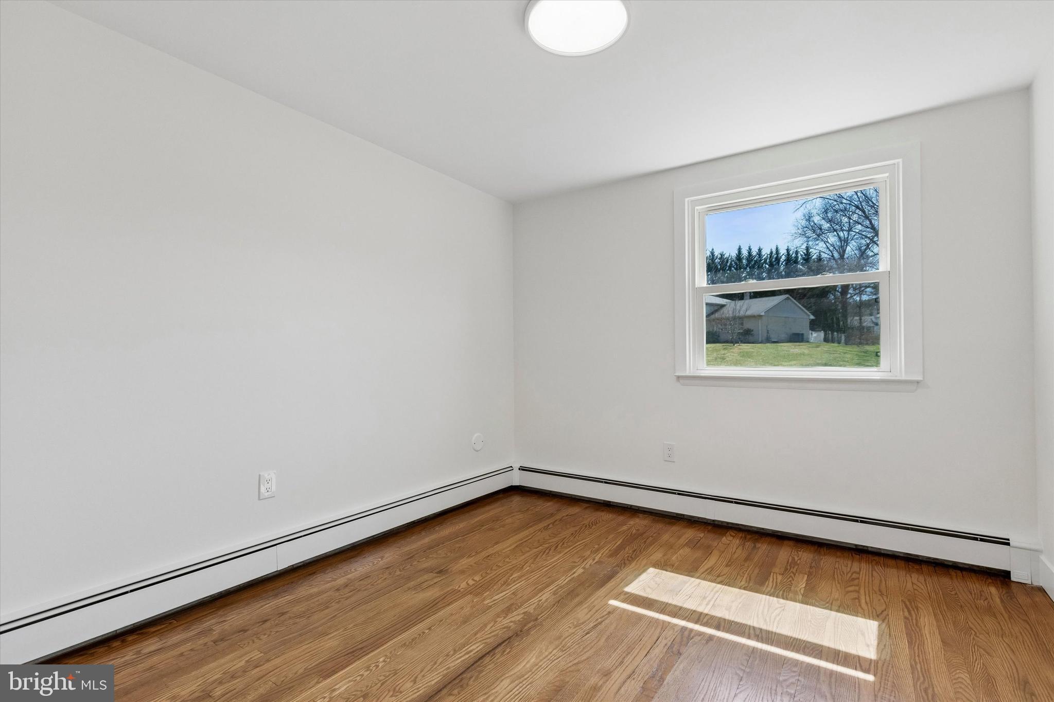 HILLCREST FARMS - Residential