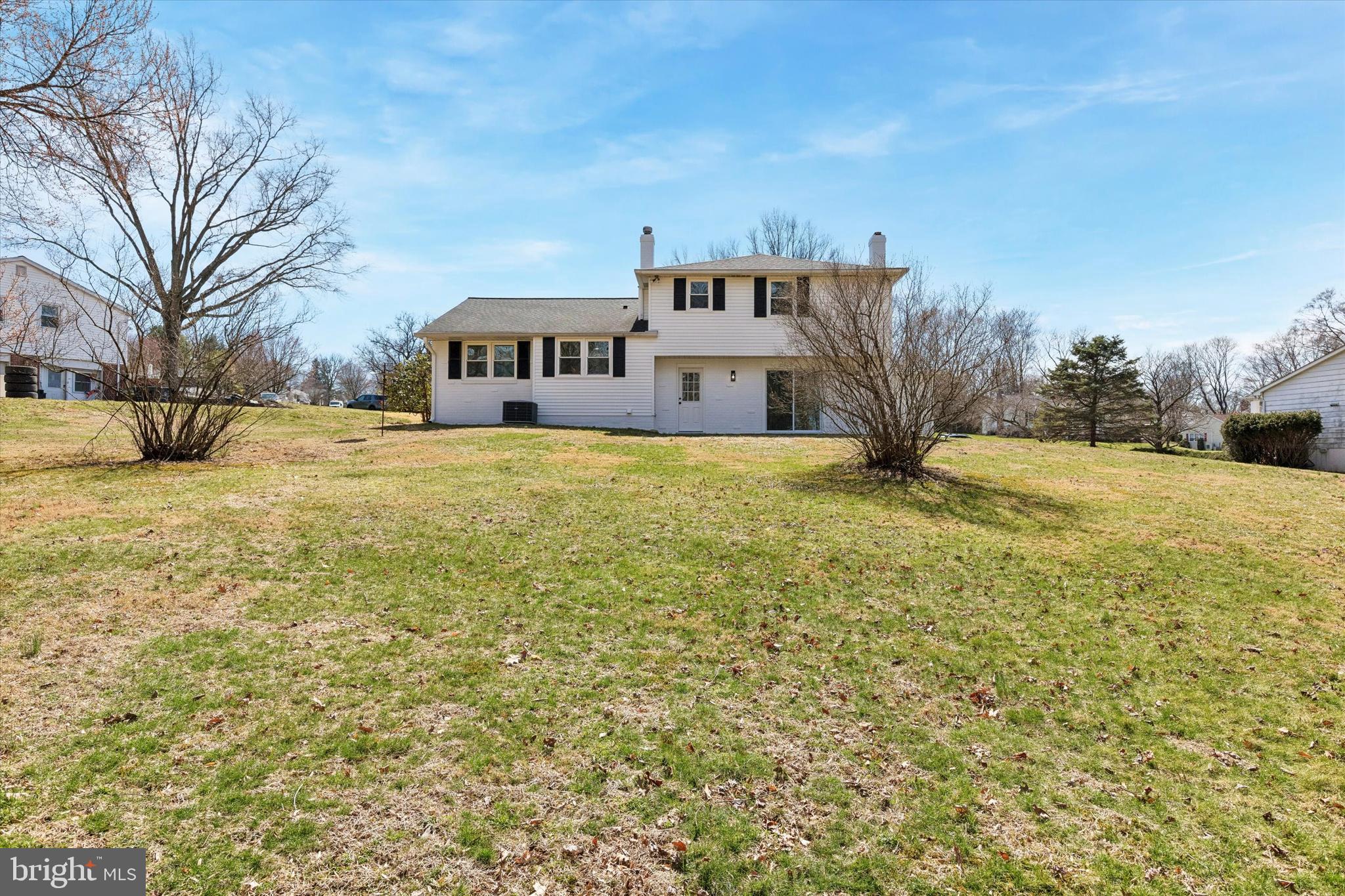 HILLCREST FARMS - Residential