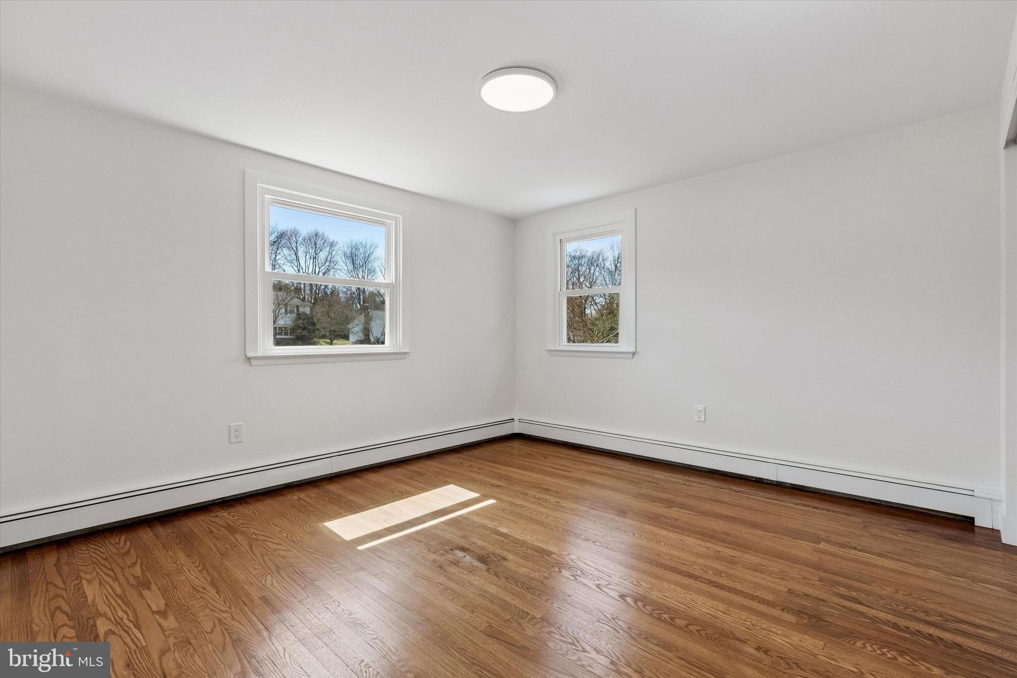 HILLCREST FARMS - Residential