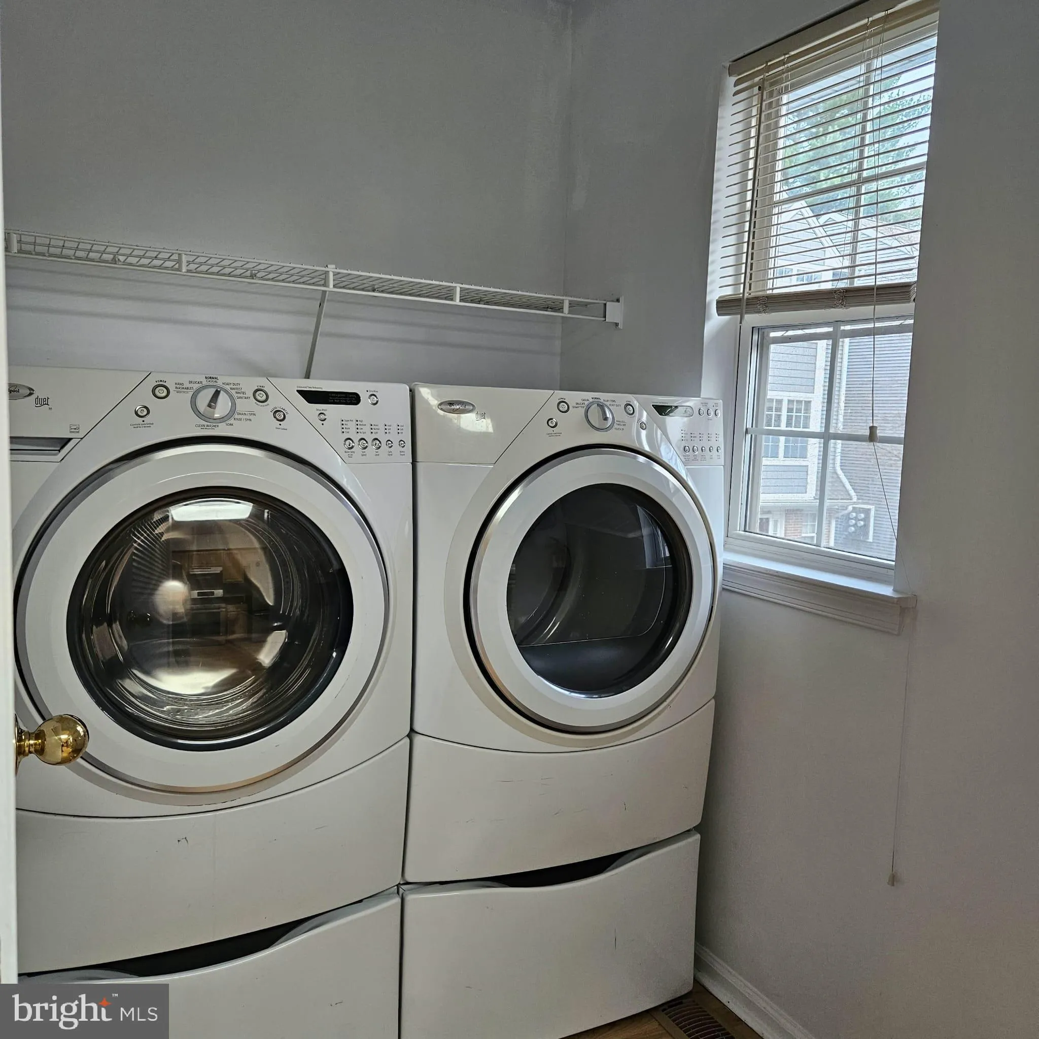 Princeton, New Jersey 08540, United States, 2 Bedrooms Bedrooms, ,2 BathroomsBathrooms,Residential,Contingent,117203