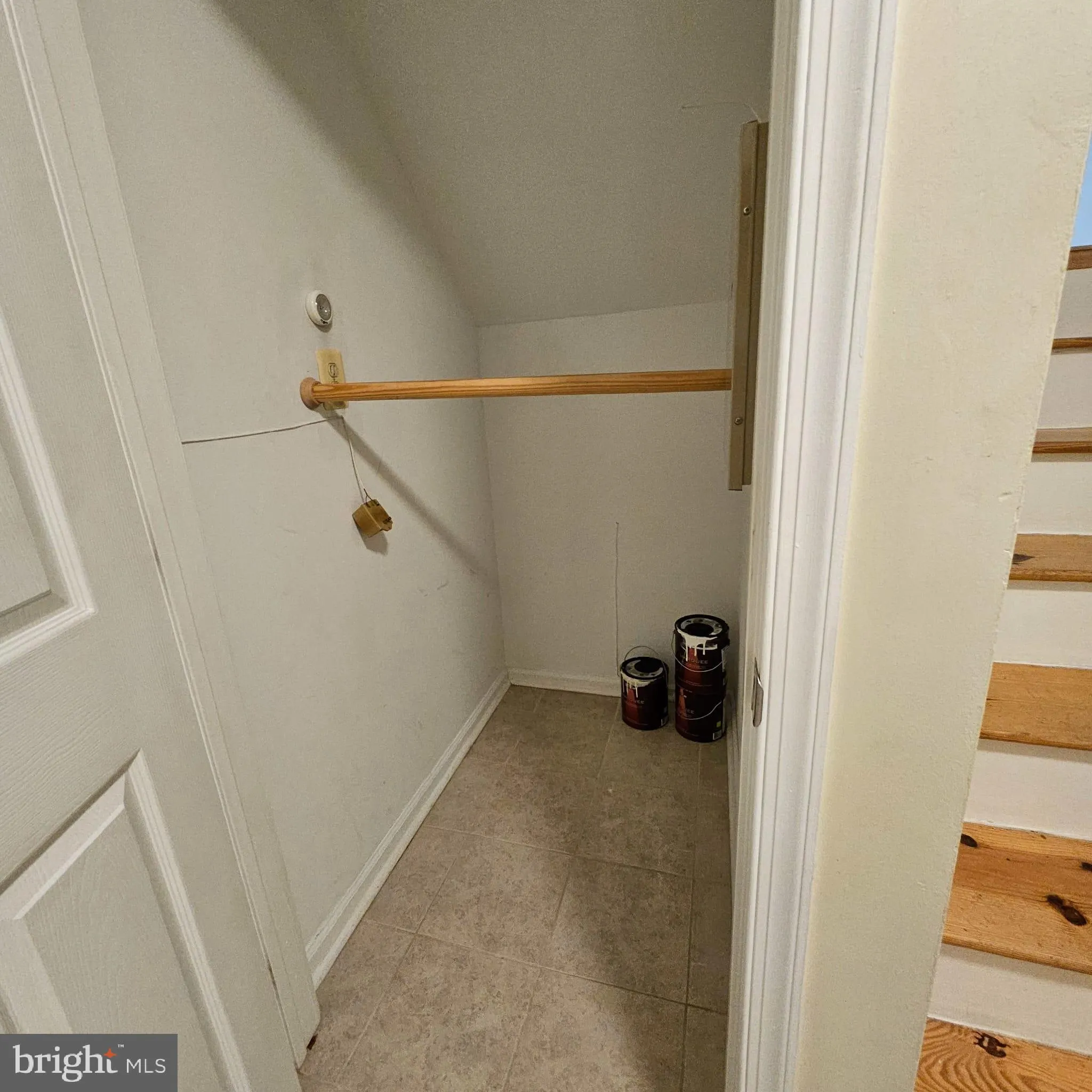 Princeton, New Jersey 08540, United States, 2 Bedrooms Bedrooms, ,2 BathroomsBathrooms,Residential,Contingent,117203