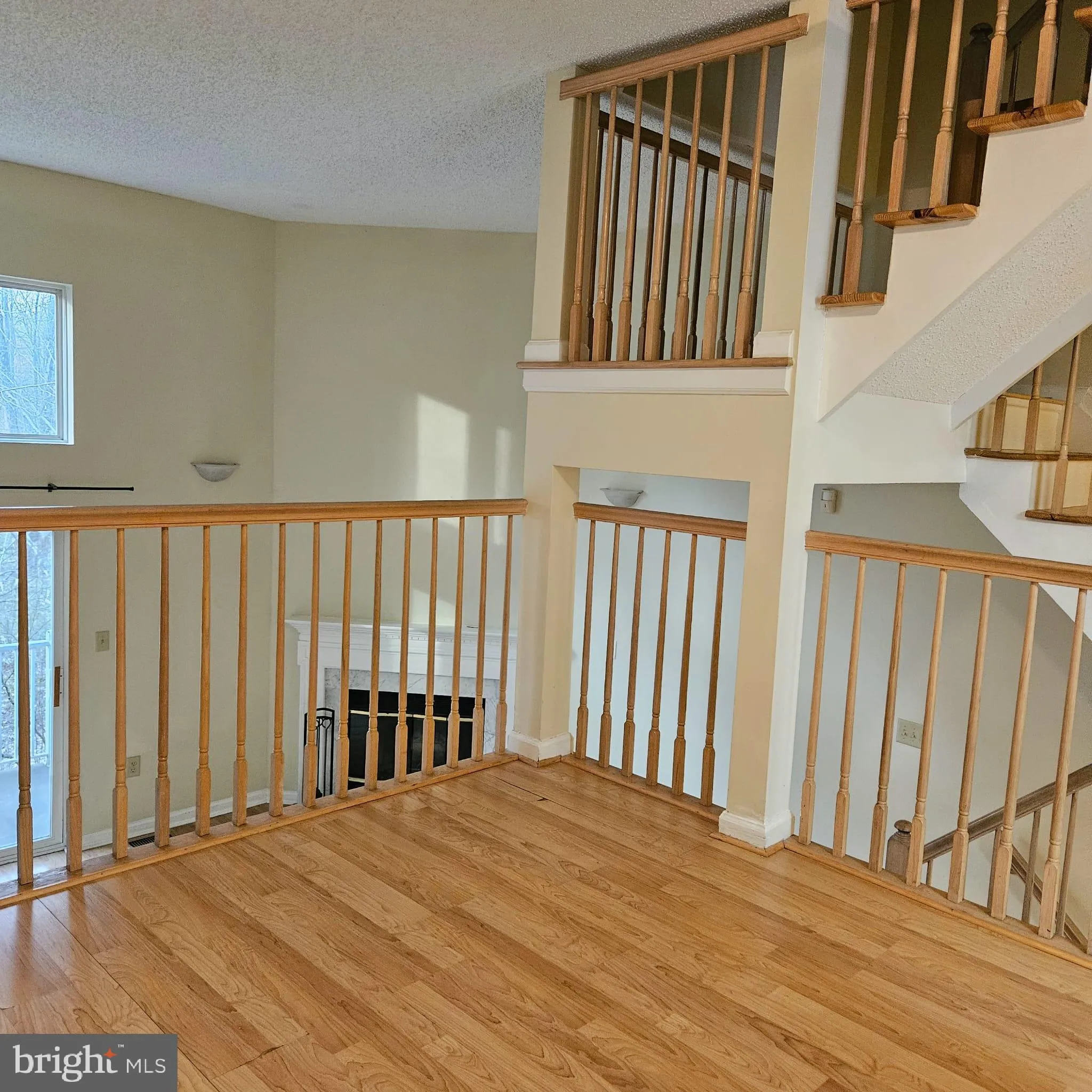 Princeton, New Jersey 08540, United States, 2 Bedrooms Bedrooms, ,2 BathroomsBathrooms,Residential,Contingent,117203