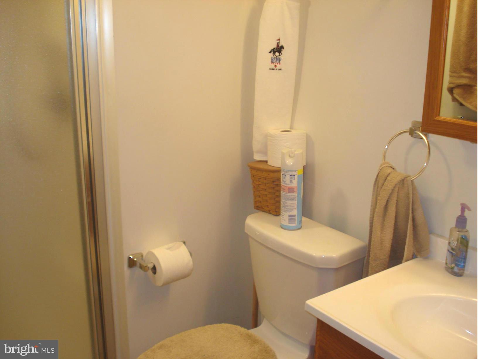 CROMWELL MANOR - Residential