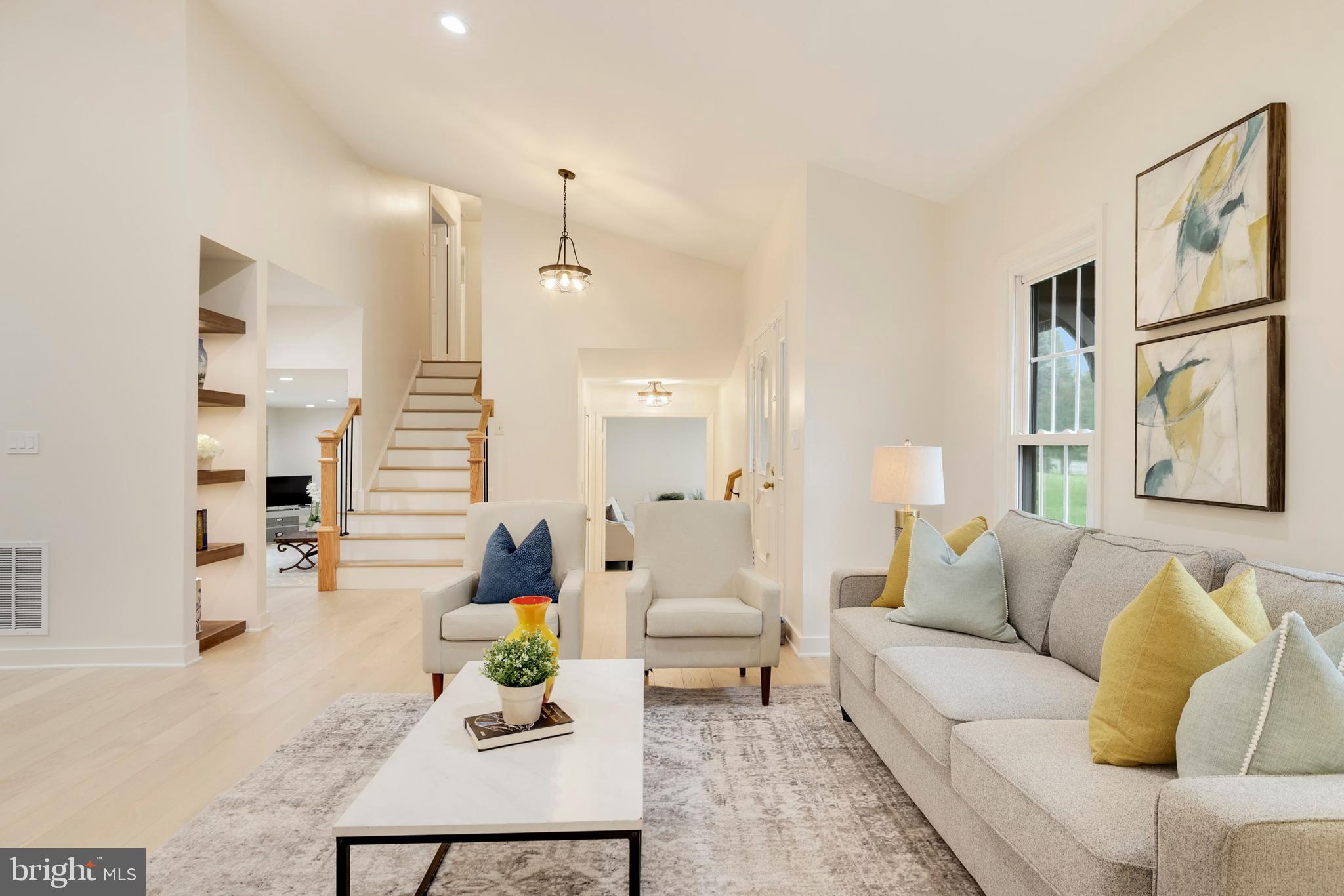 FALCONHURST - Residential