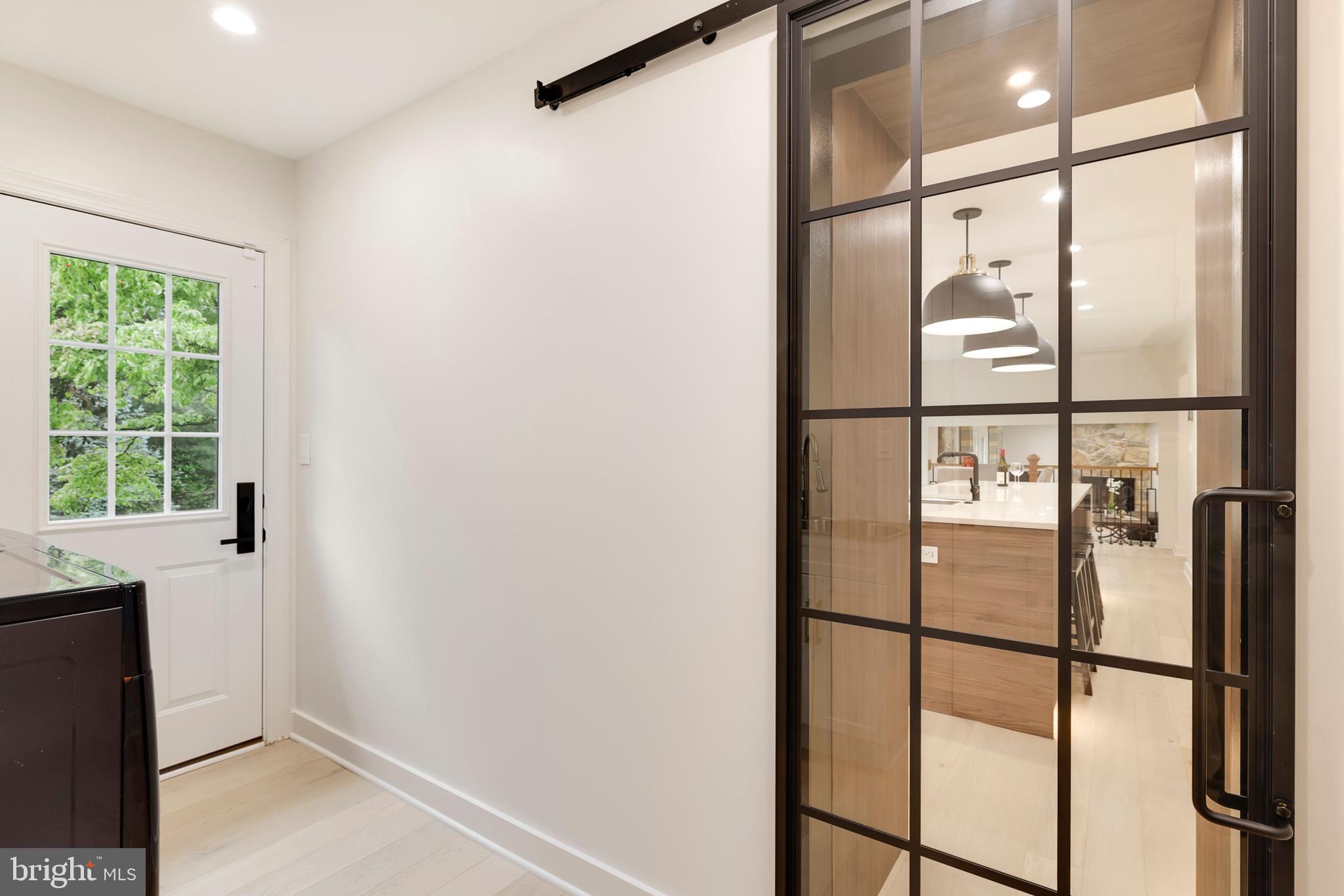 FALCONHURST - Residential