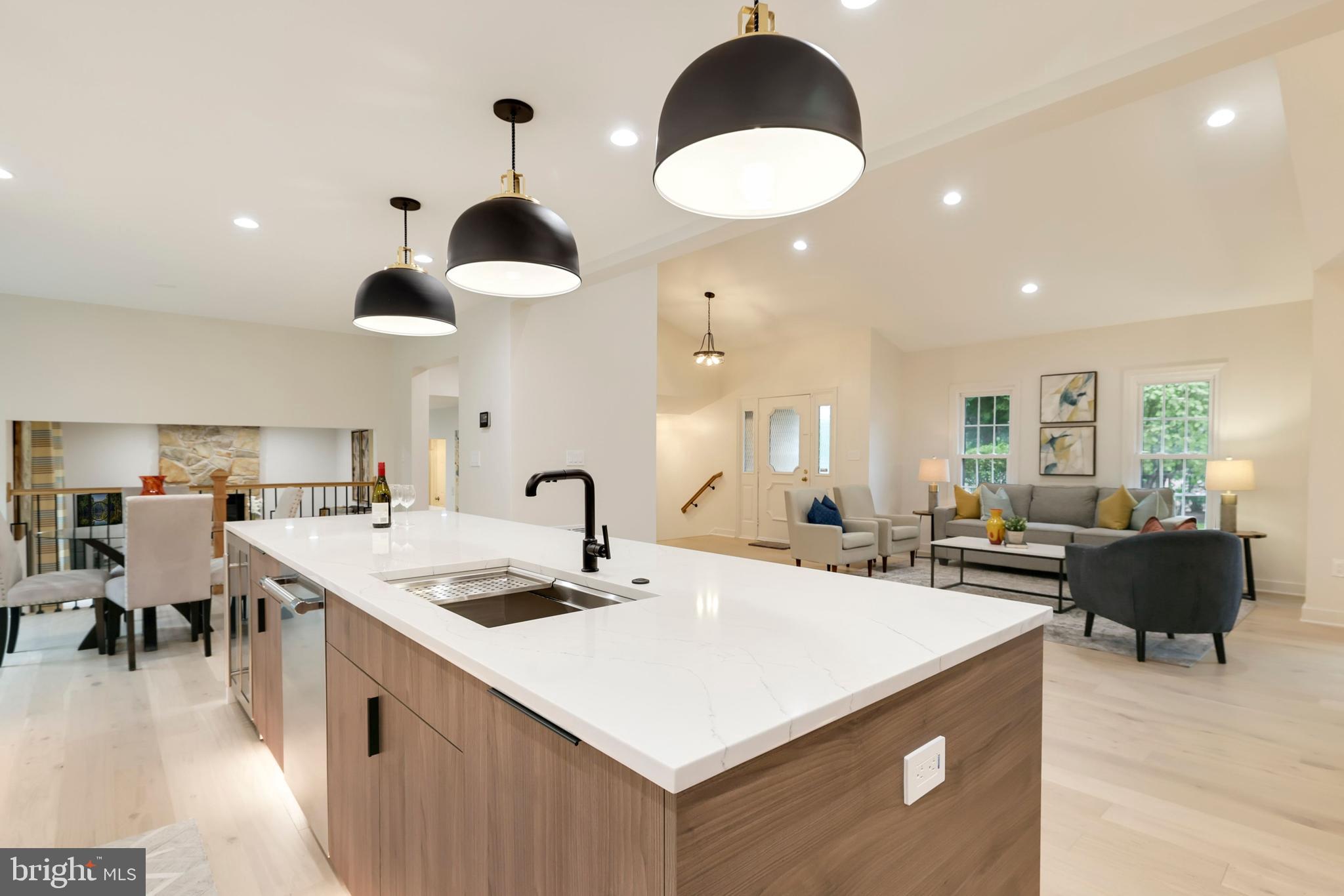 FALCONHURST - Residential