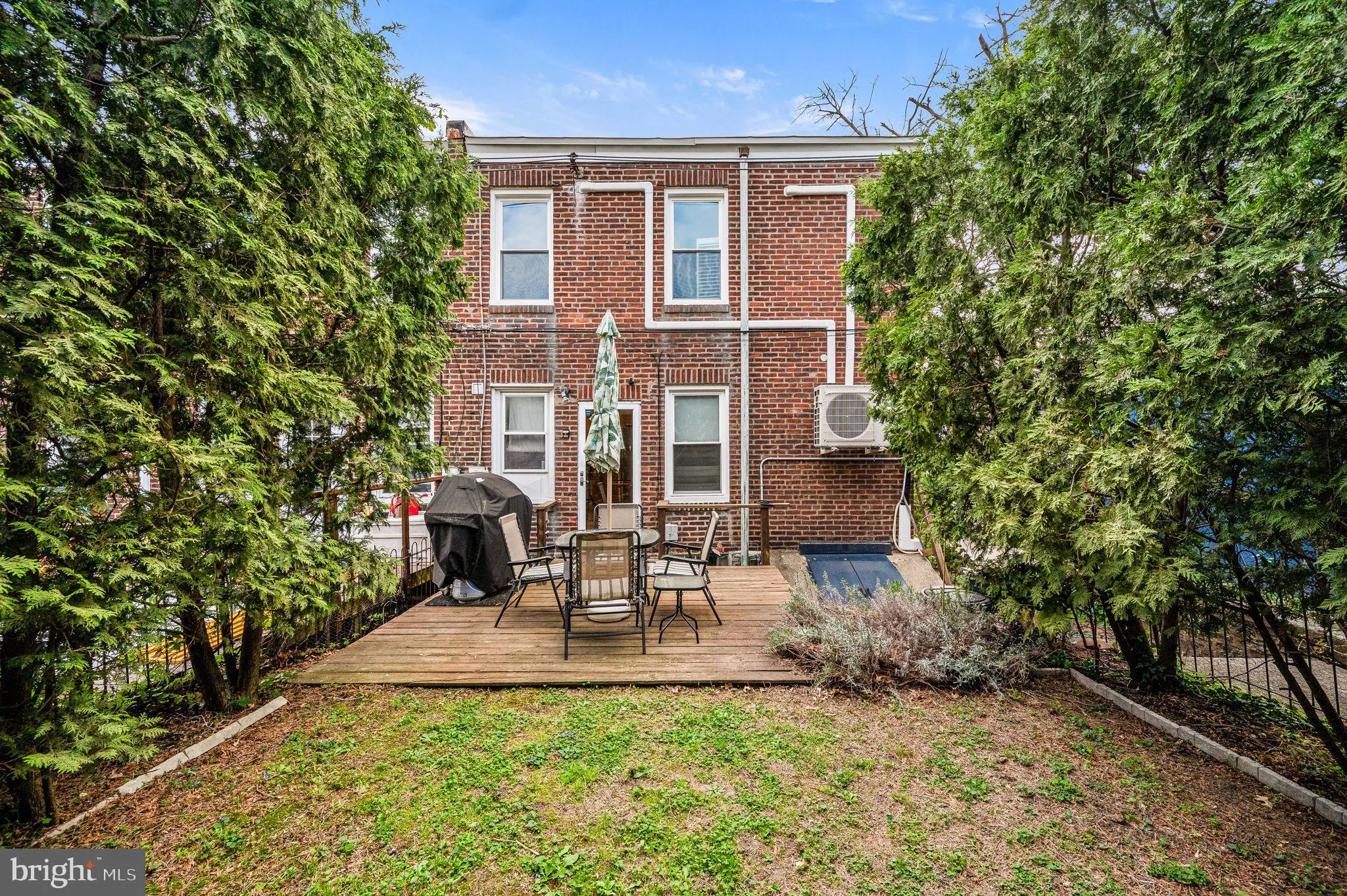 Philadelphia, Pennsylvania 19128, United States, 3 Bedrooms Bedrooms, ,2 BathroomsBathrooms,Residential,Contingent,122930
