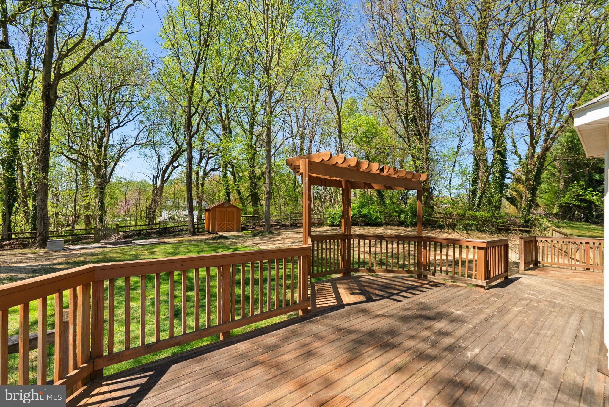 TRACEYS CREEK - Residential